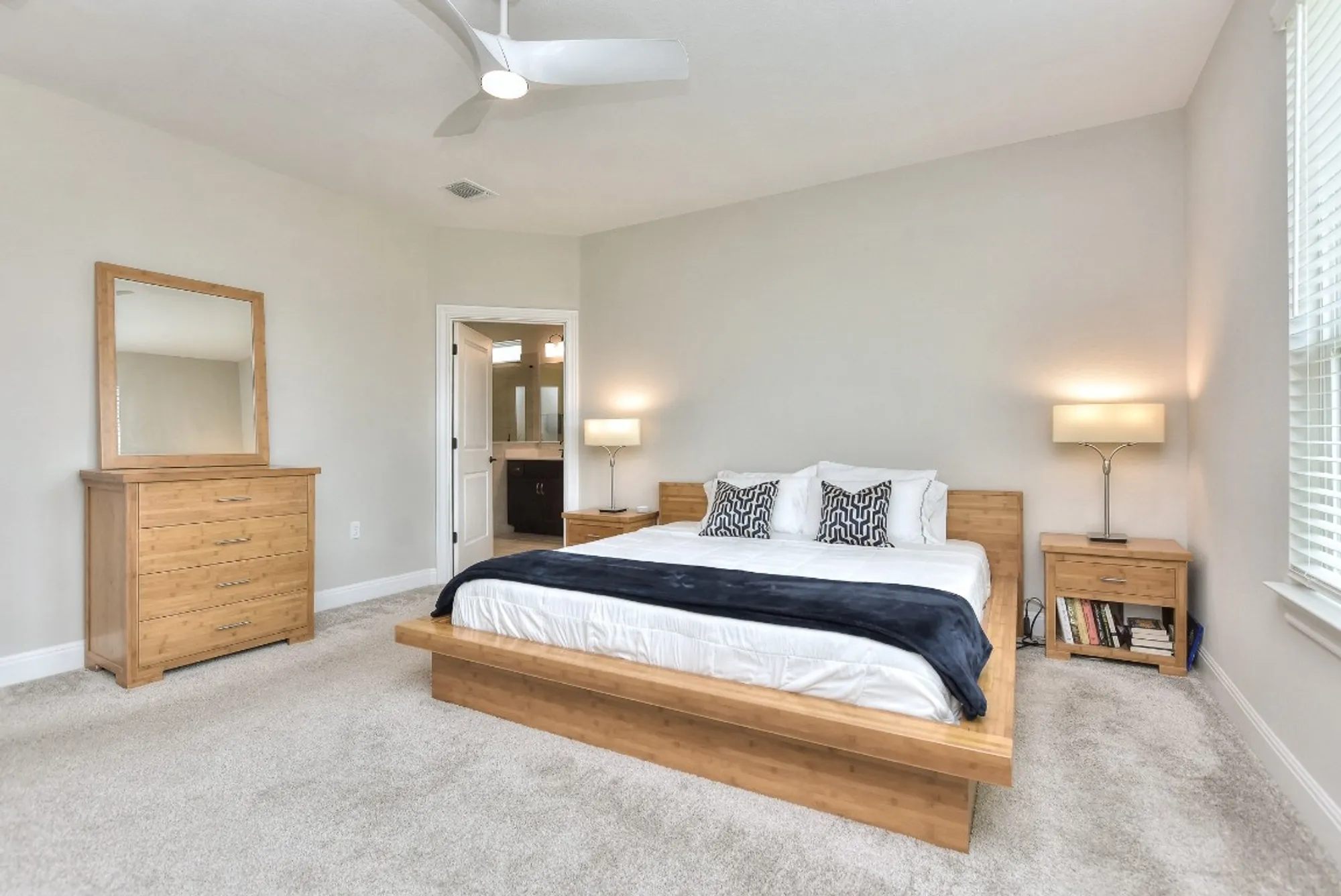 Property Slideshow image 17 of 40 | 207 bellows st, Georgetown, TX, 78633