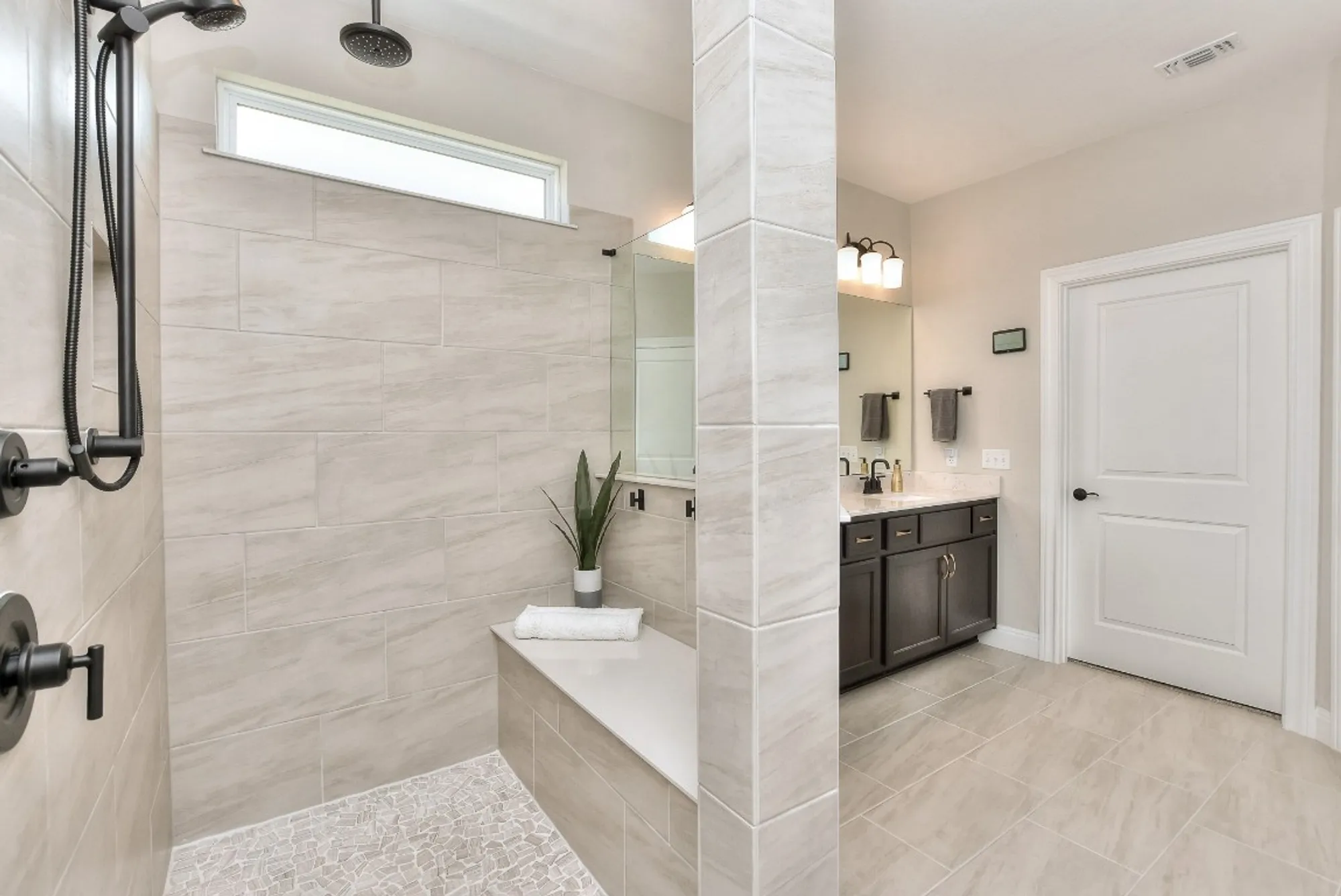 Property Slideshow image 20 of 40 | 207 bellows st, Georgetown, TX, 78633