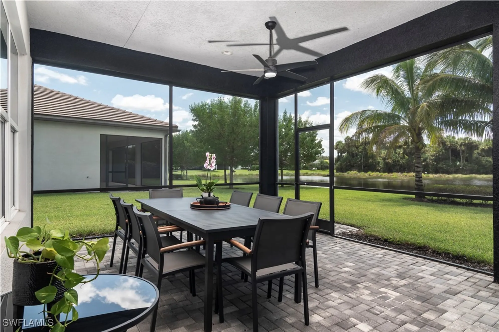 Property Slideshow image 10 of 31 | 11628 periwinkle dr, Naples, FL, 34120