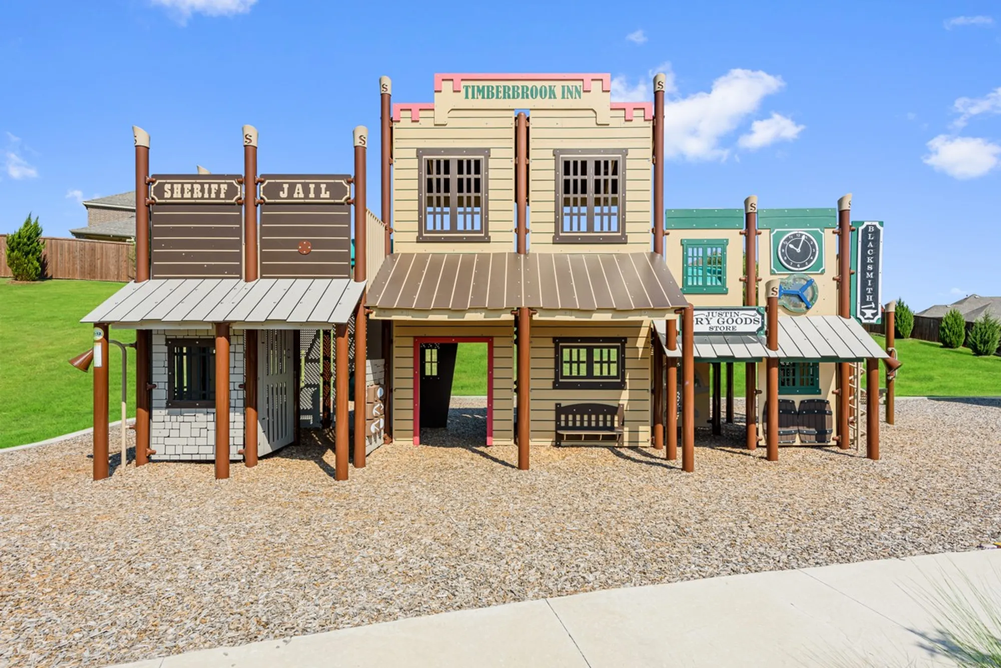 Property Slideshow image 15 of 18 | 1060 wheatland dr, Justin, TX, 76247