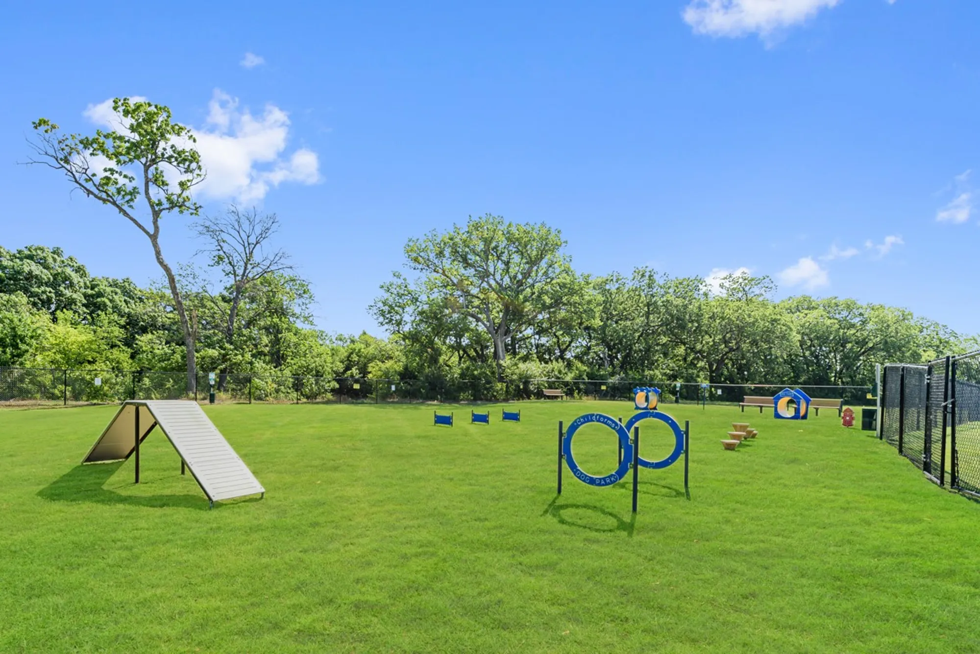 Property Slideshow image 10 of 18 | 1060 wheatland dr, Justin, TX, 76247