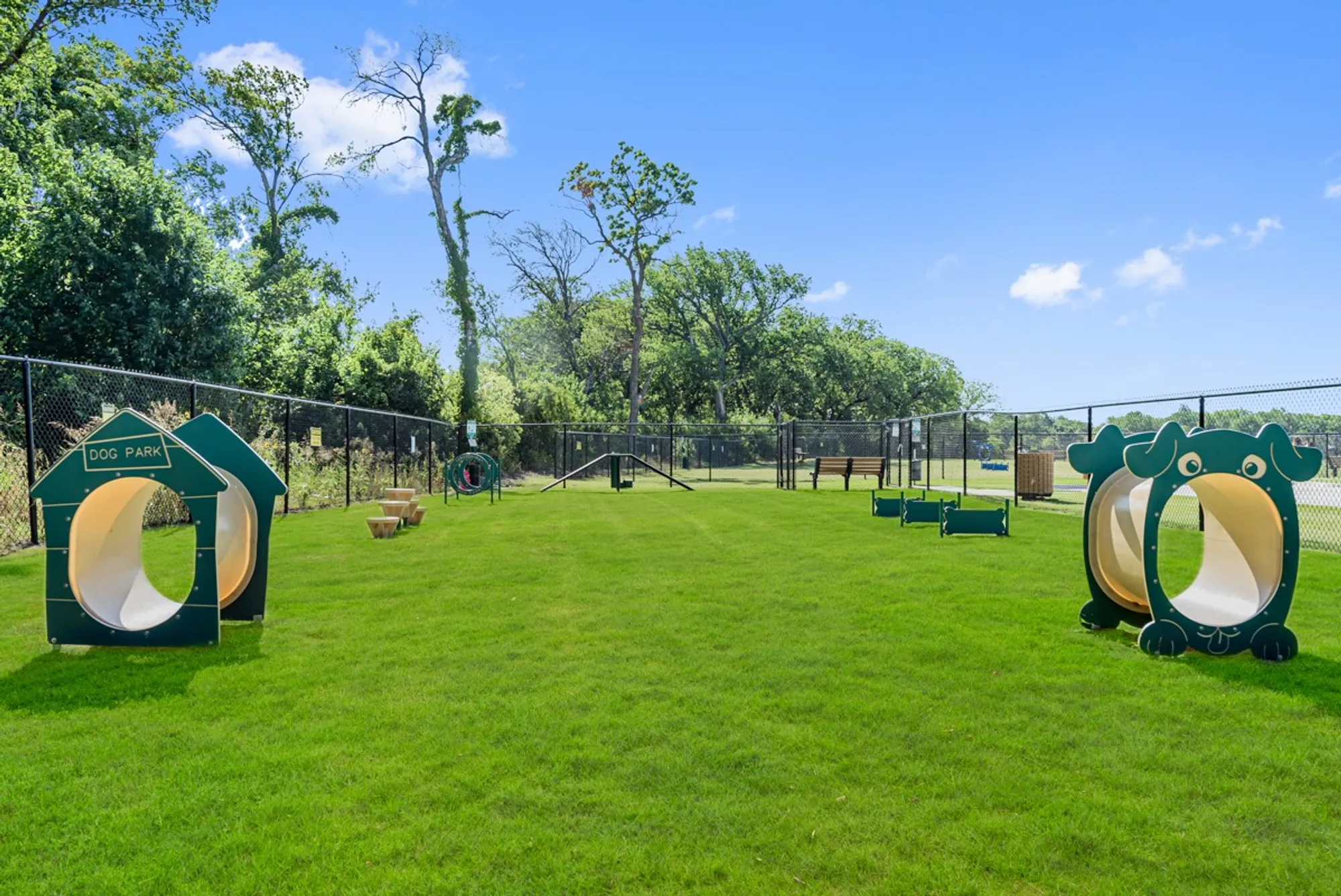 Property Slideshow image 13 of 18 | 1060 wheatland dr, Justin, TX, 76247