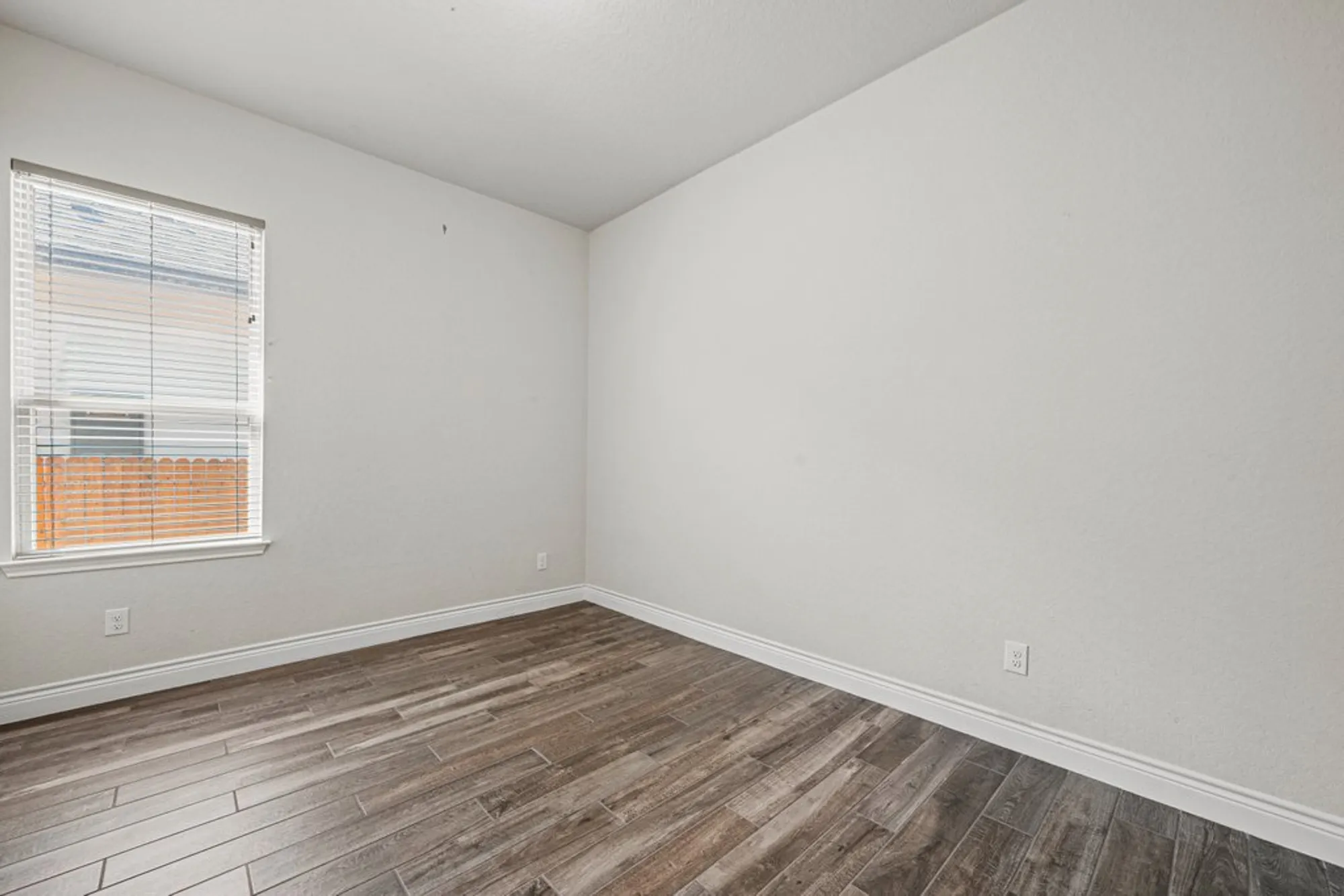 Property Slideshow image 18 of 32 | 429 juana way, New Braunfels, TX, 78132