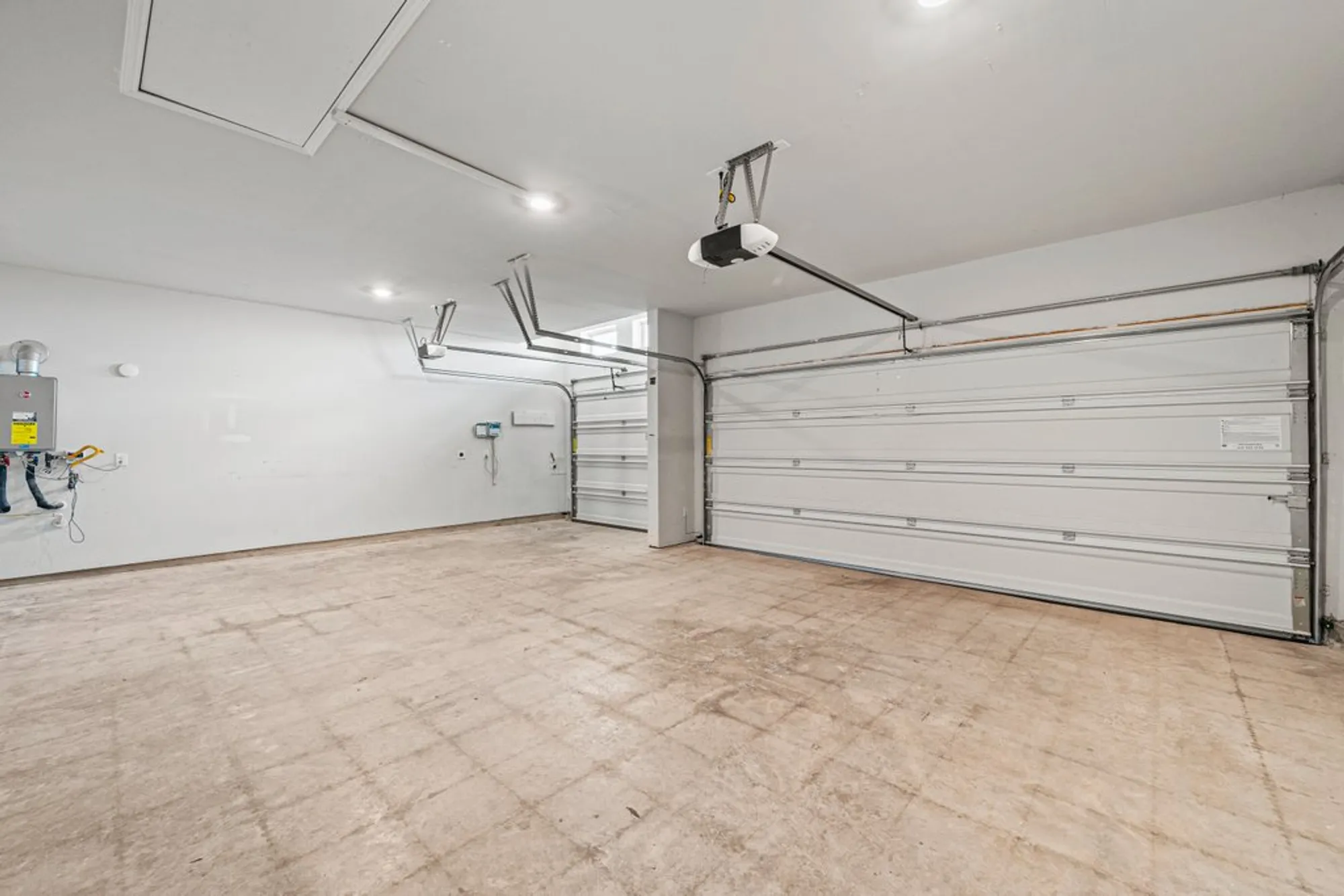 Property Slideshow image 25 of 32 | 429 juana way, New Braunfels, TX, 78132