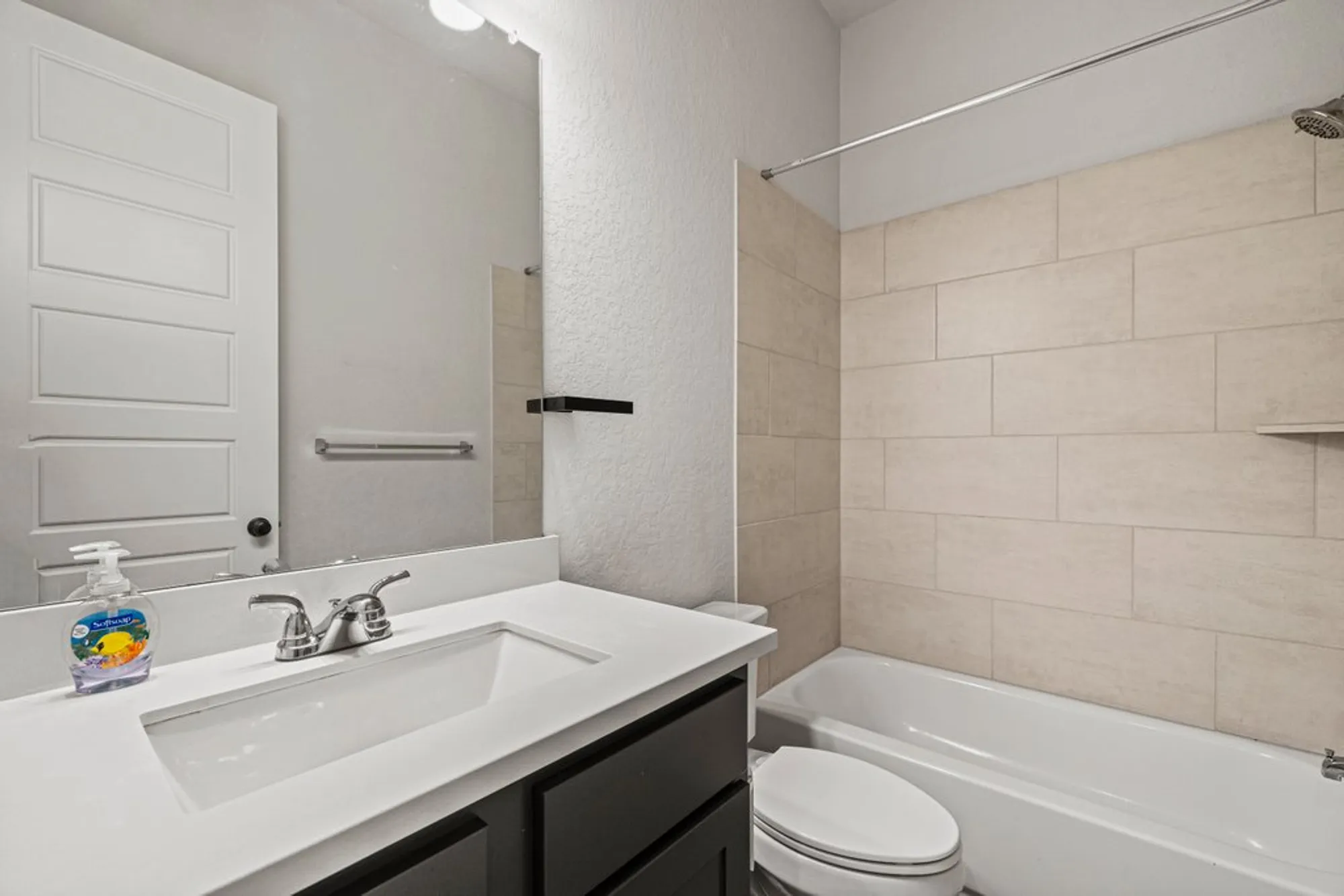 Property Slideshow image 20 of 32 | 429 juana way, New Braunfels, TX, 78132