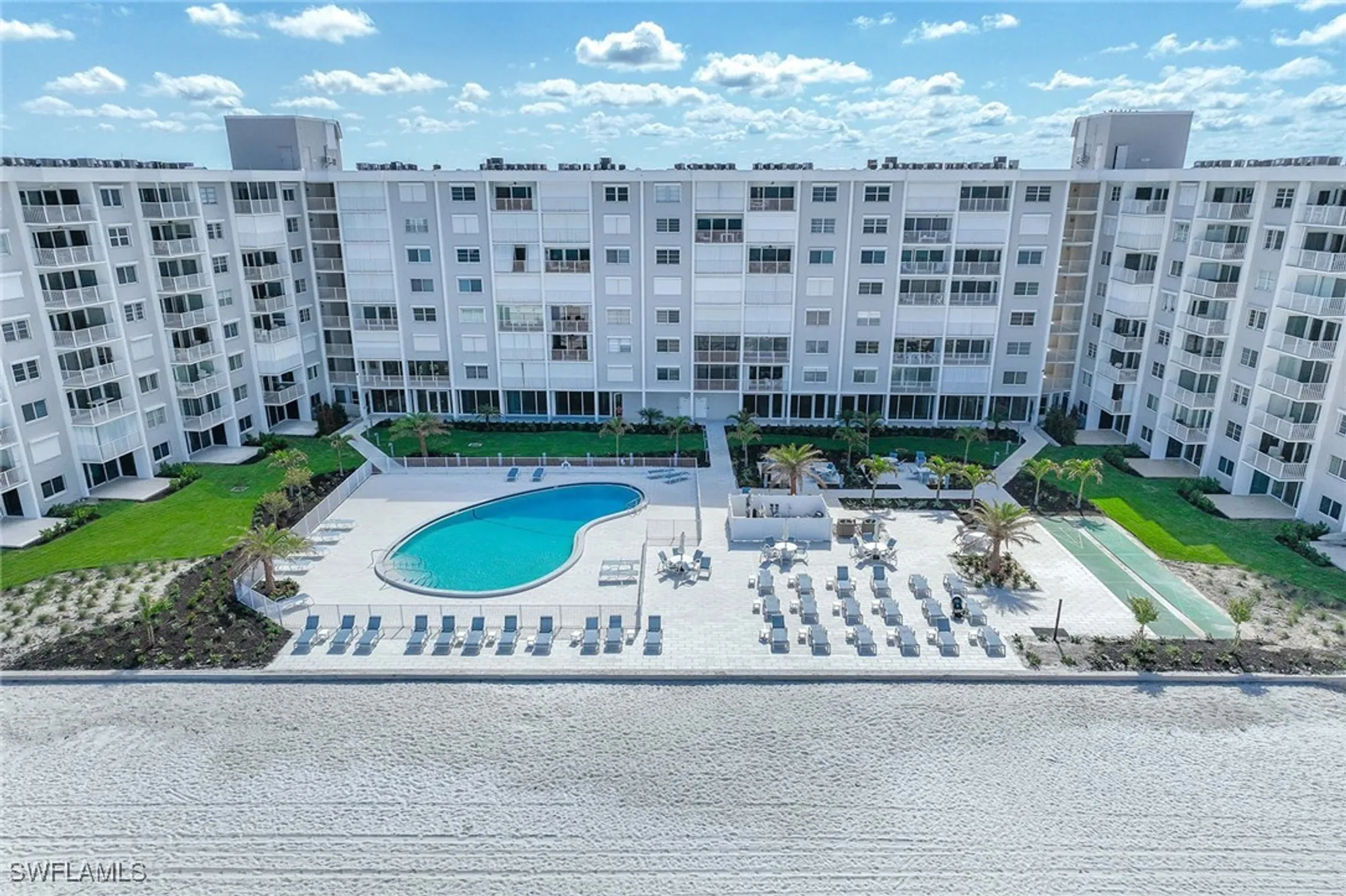 Property Slideshow image 21 of 32 | 3443 gulf shore blvd 314, Naples, FL, 34103