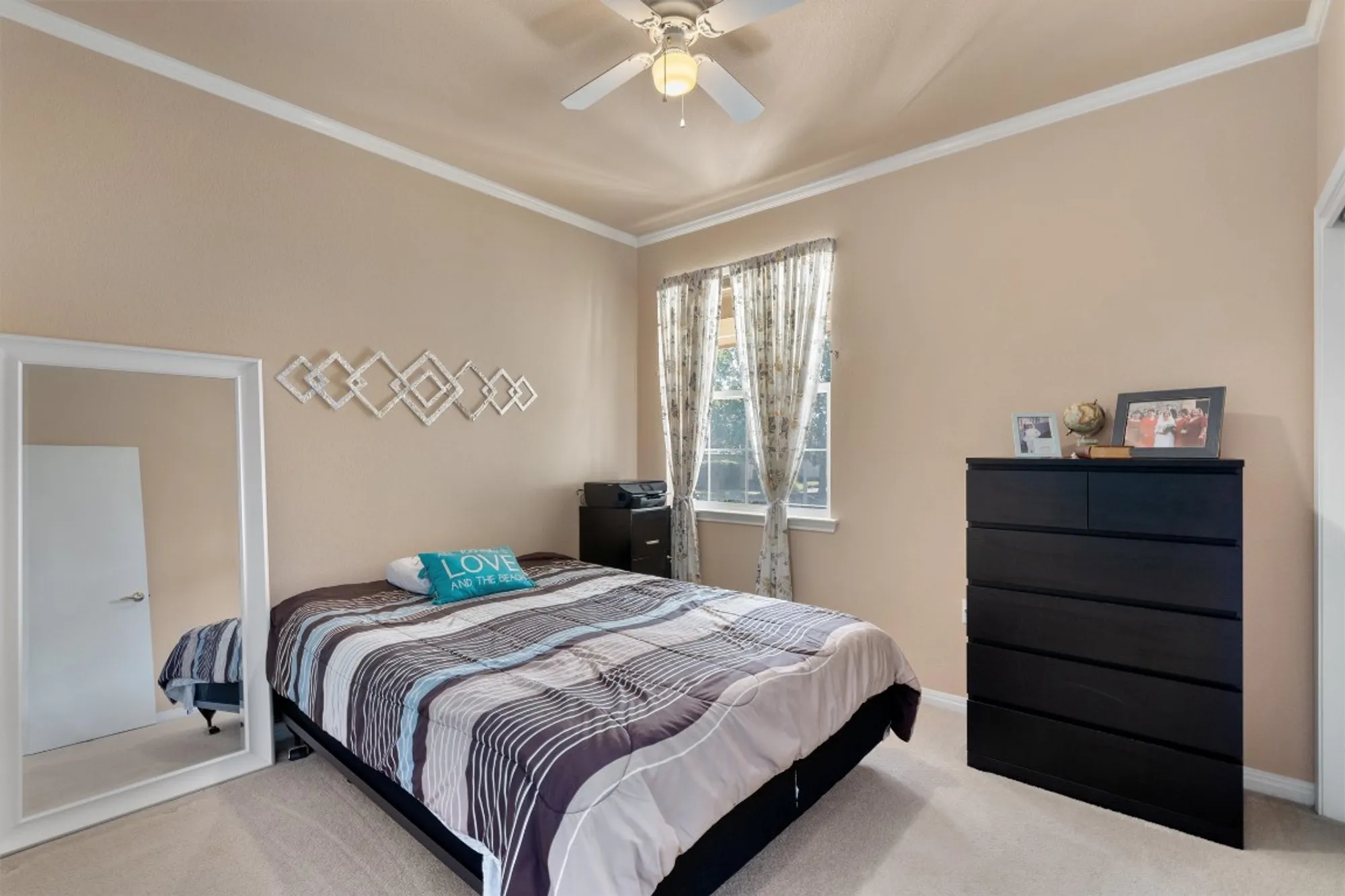 Property Slideshow image 19 of 29 | 272 red poppy trl, Georgetown, TX, 78633
