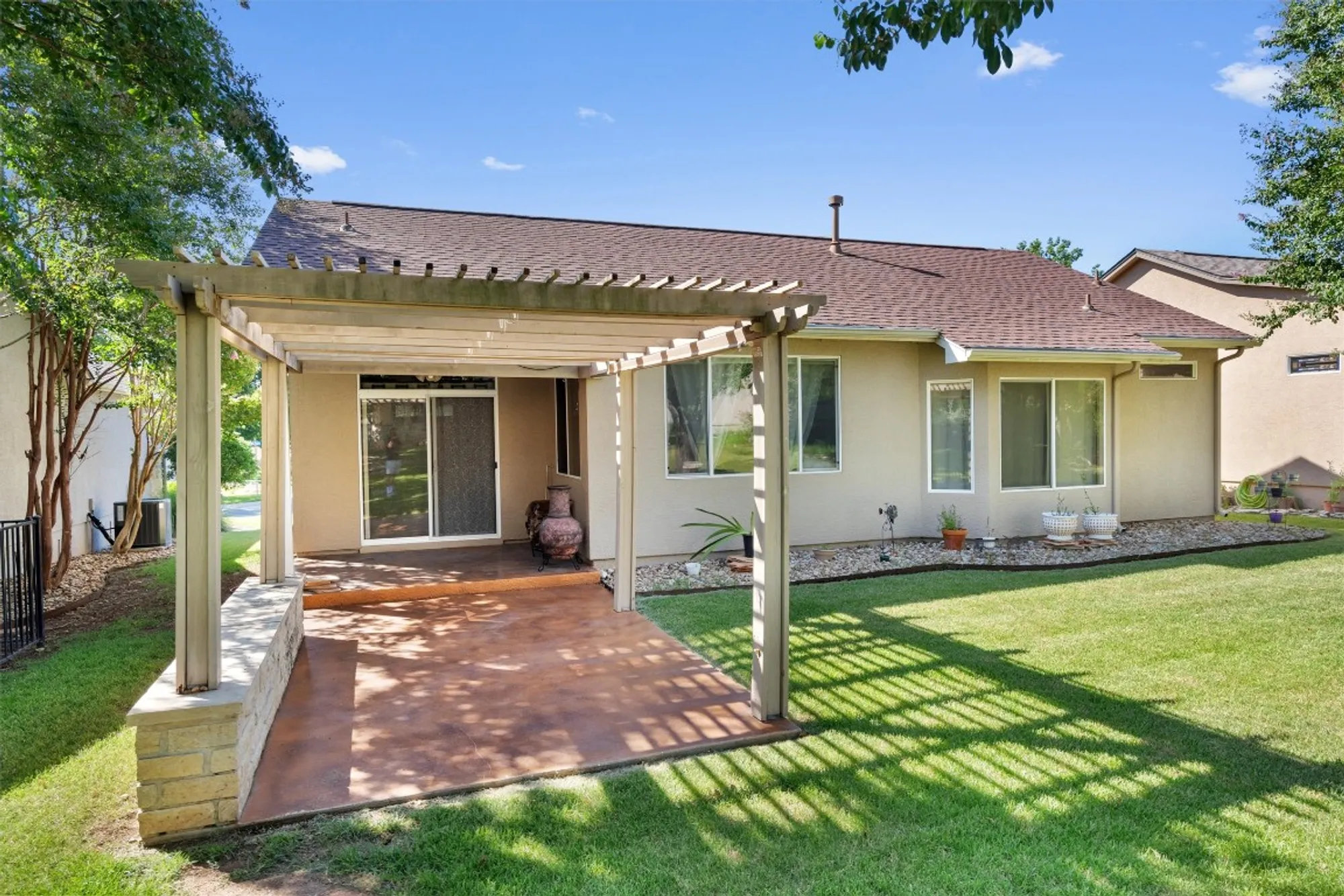 Property Slideshow image 25 of 29 | 272 red poppy trl, Georgetown, TX, 78633