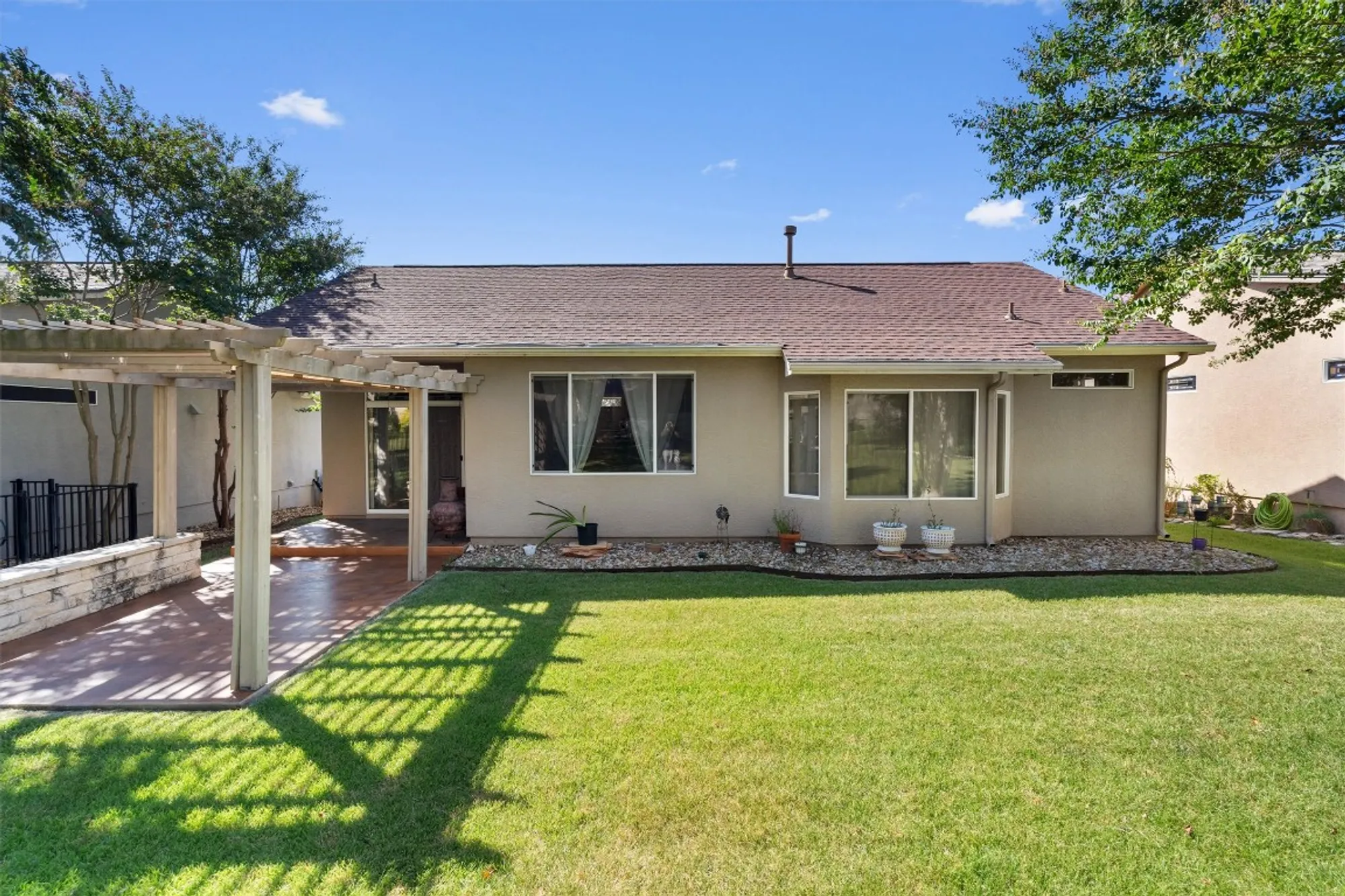 Property Slideshow image 26 of 29 | 272 red poppy trl, Georgetown, TX, 78633