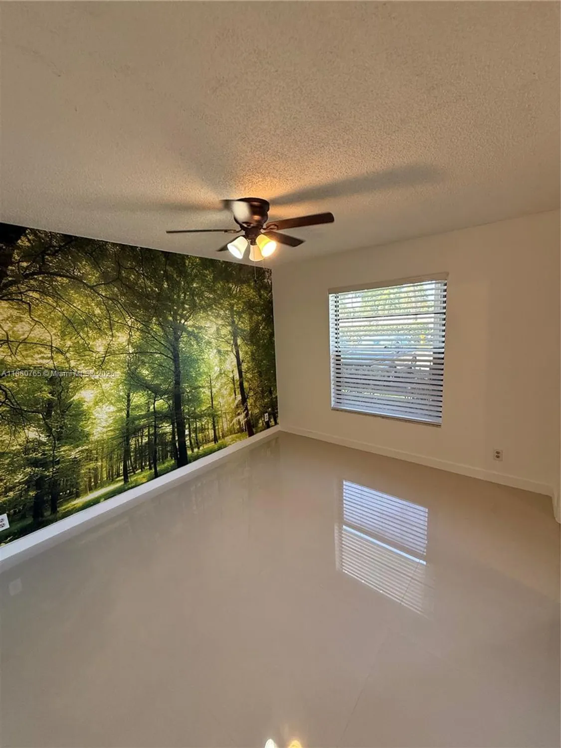 Property Slideshow image 18 of 34 | 6095 n sabal palm blvd apt 103, Tamarac, FL, 33319