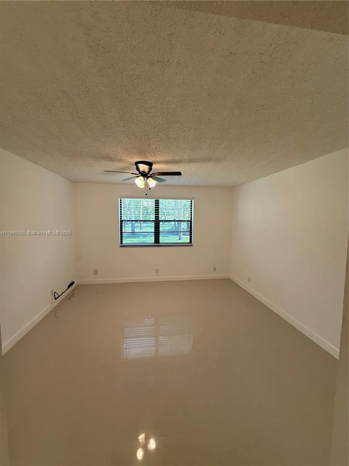 Property Slideshow image 23 of 34 | 6095 n sabal palm blvd apt 103, Tamarac, FL, 33319