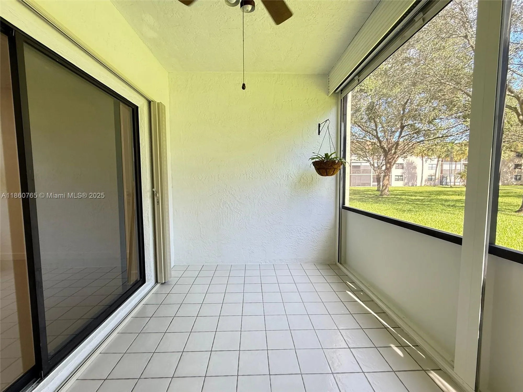 Property Slideshow image 30 of 34 | 6095 n sabal palm blvd apt 103, Tamarac, FL, 33319