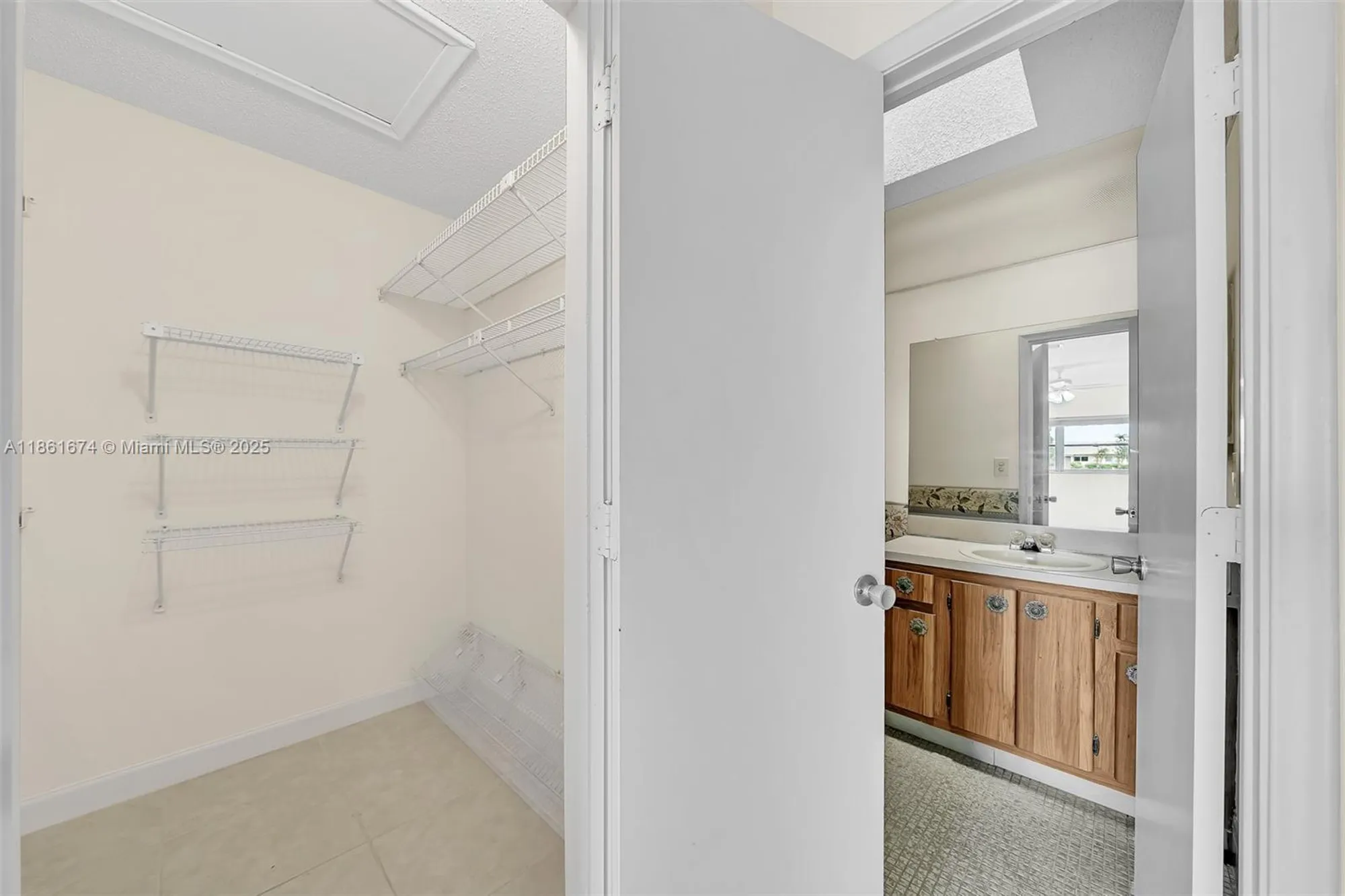 Property Slideshow image 26 of 40 | 3319 americo dr, West Palm Beach, FL, 33417