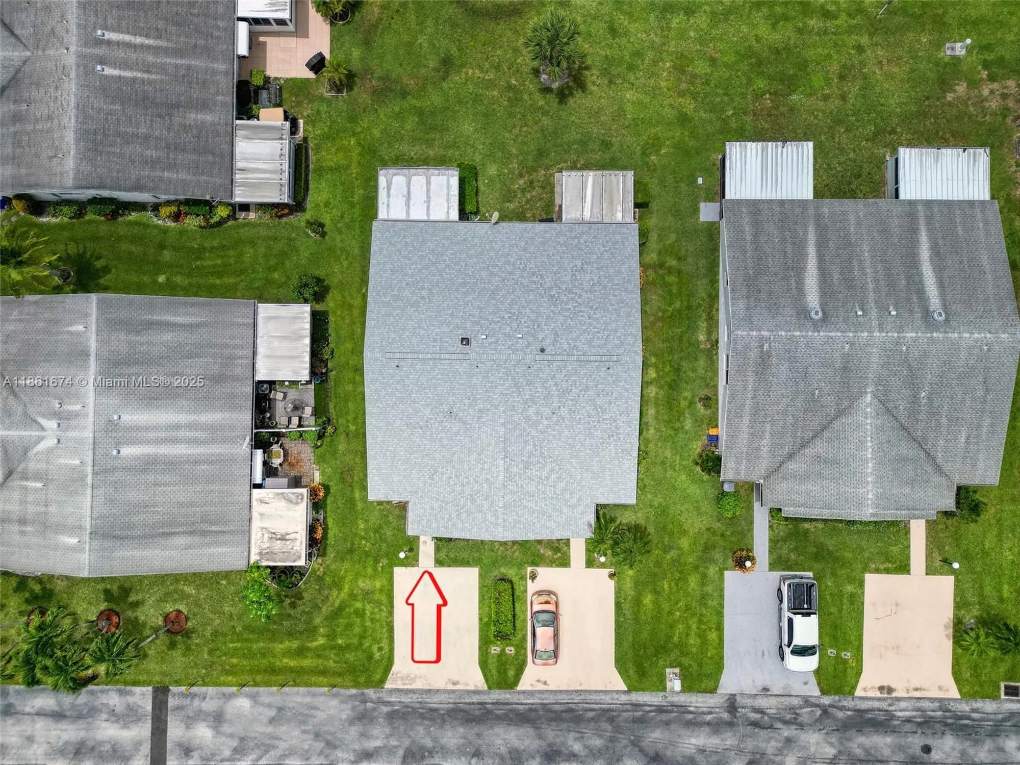 Property Slideshow image 3 of 40 | 3319 americo dr, West Palm Beach, FL, 33417