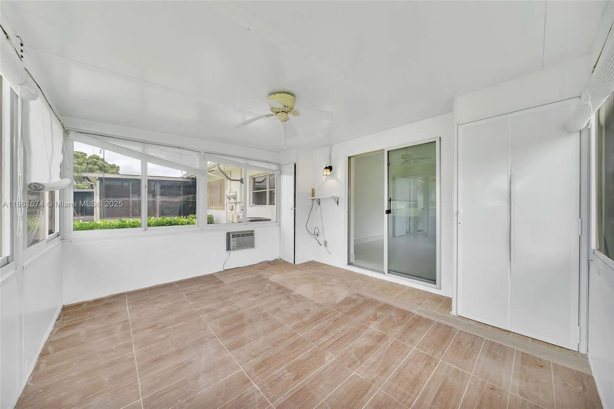 Property Slideshow image 30 of 40 | 3319 americo dr, West Palm Beach, FL, 33417