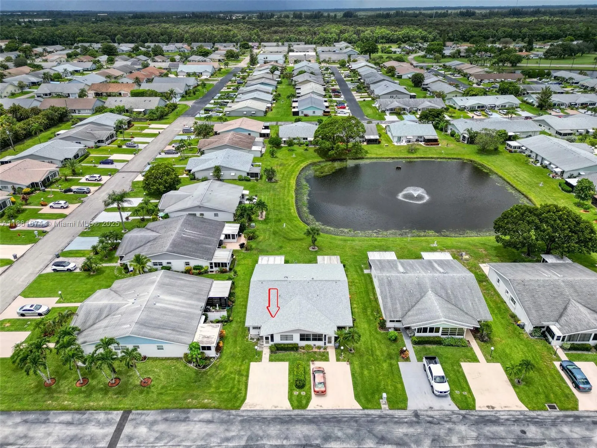 Property Slideshow image 4 of 40 | 3319 americo dr, West Palm Beach, FL, 33417