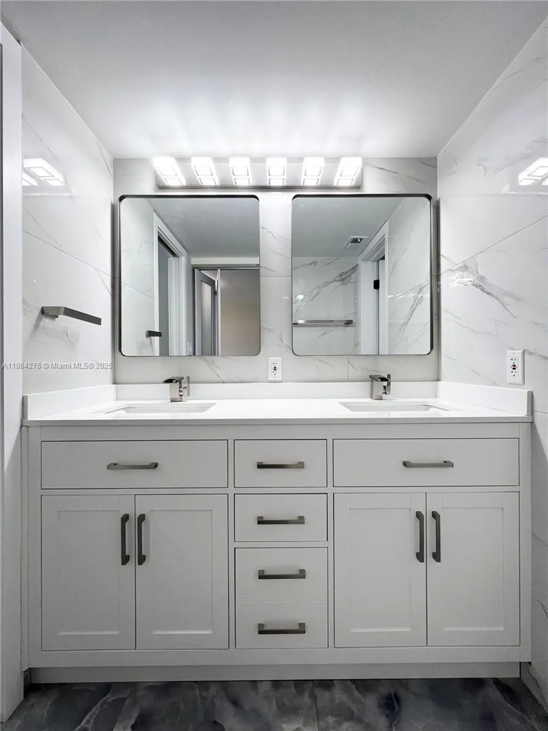 Property Slideshow image 24 of 31 | 4930 e sabal palm blvd 206, Tamarac, FL, 33319