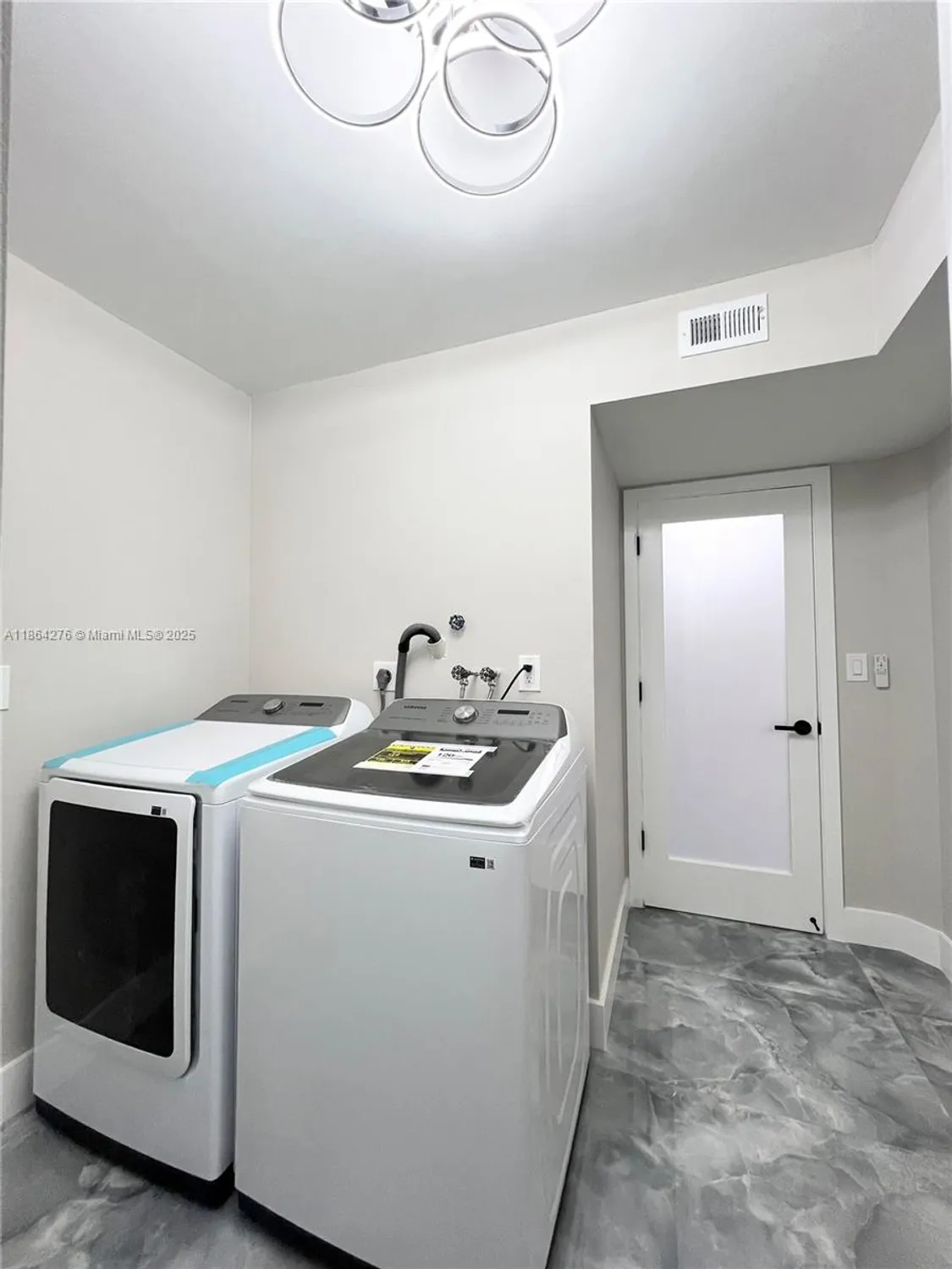 Property Slideshow image 5 of 31 | 4930 e sabal palm blvd 206, Tamarac, FL, 33319