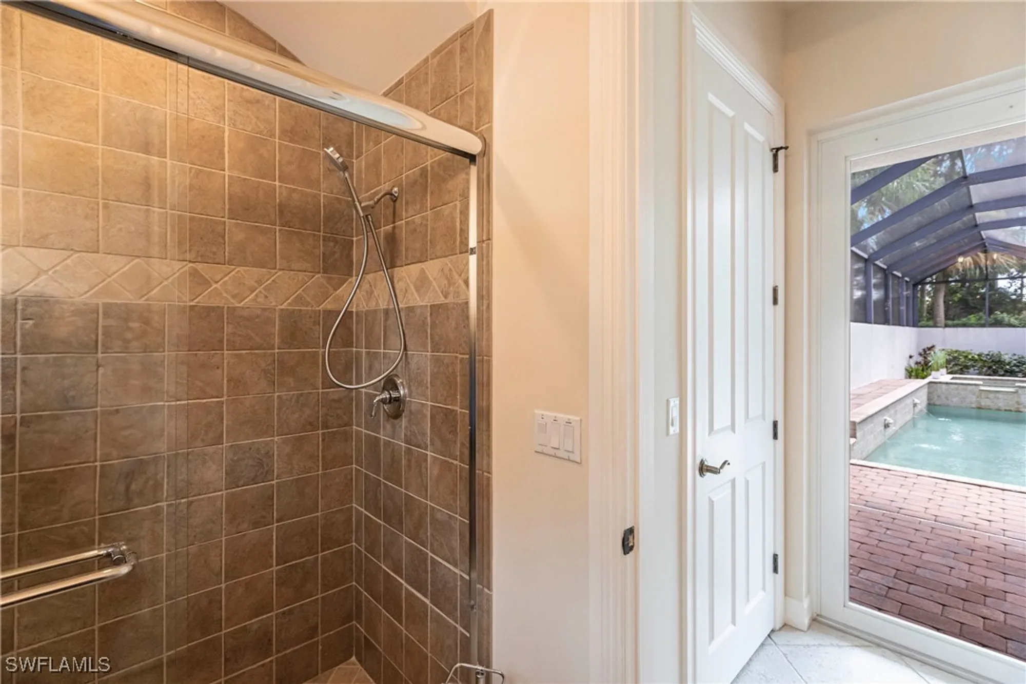 Property Slideshow image 19 of 30 | 8886 shenendoah cir, Naples, FL, 34113