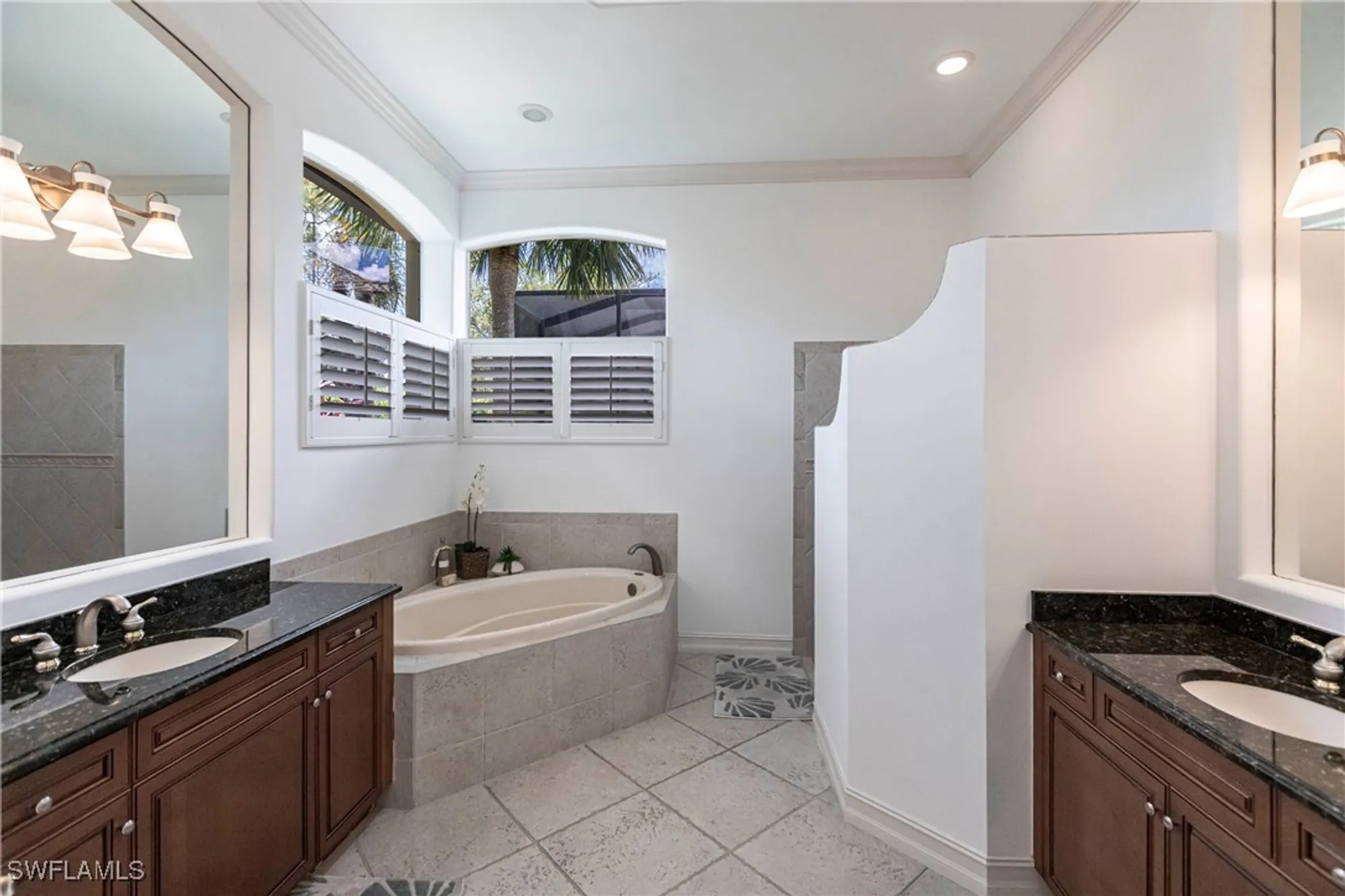 Property Slideshow image 12 of 30 | 8886 shenendoah cir, Naples, FL, 34113