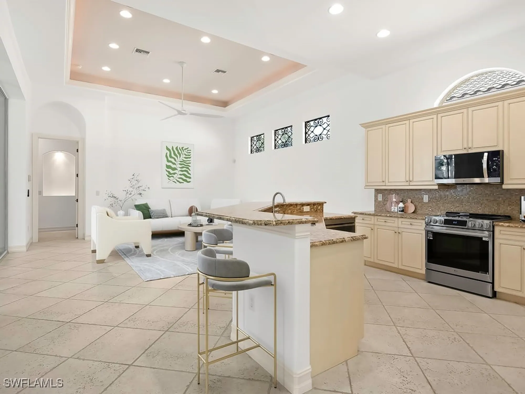 Property Slideshow image 9 of 30 | 8886 shenendoah cir, Naples, FL, 34113