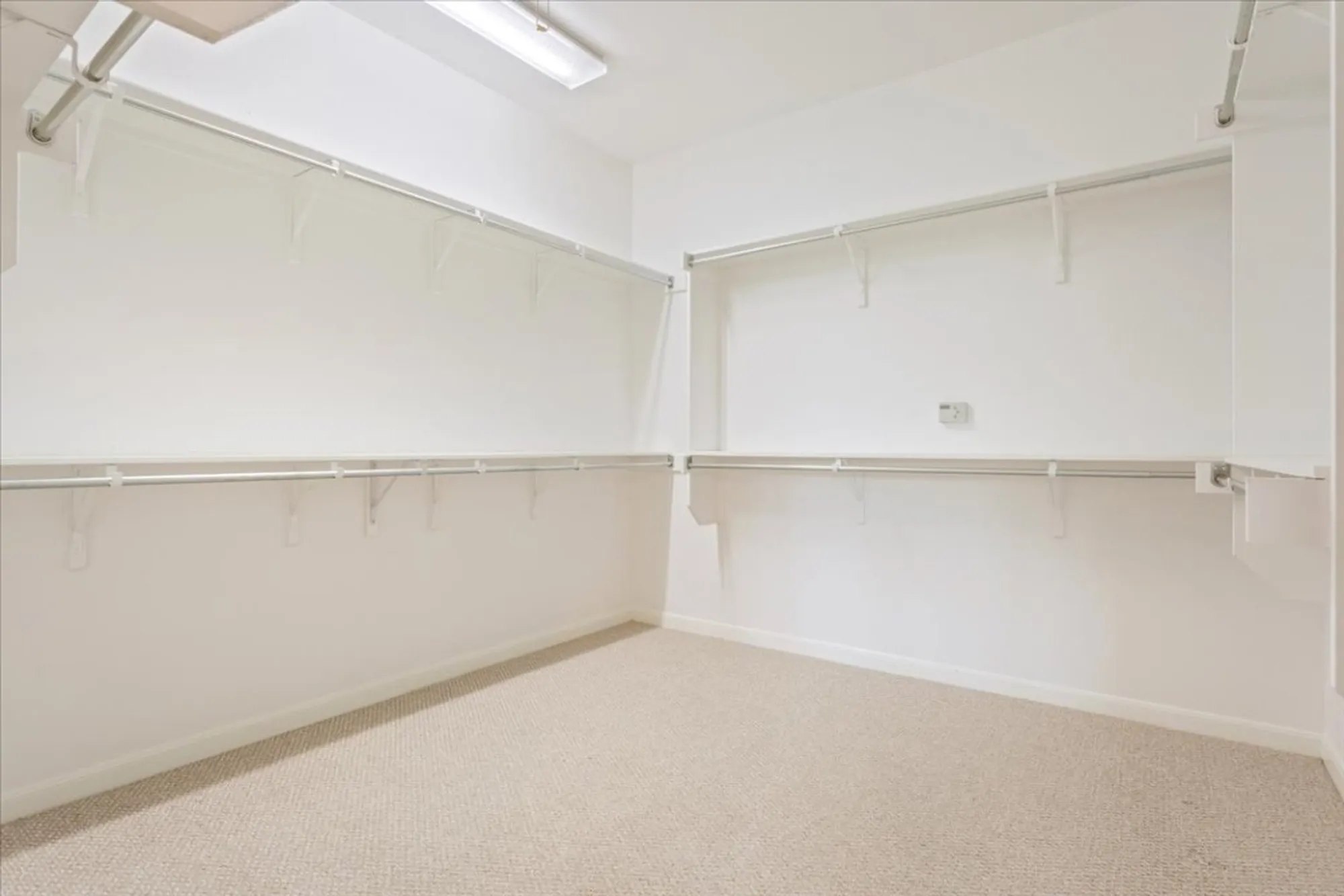 Property Slideshow image 22 of 34 | 213 fieldstone dr, Georgetown, TX, 78633