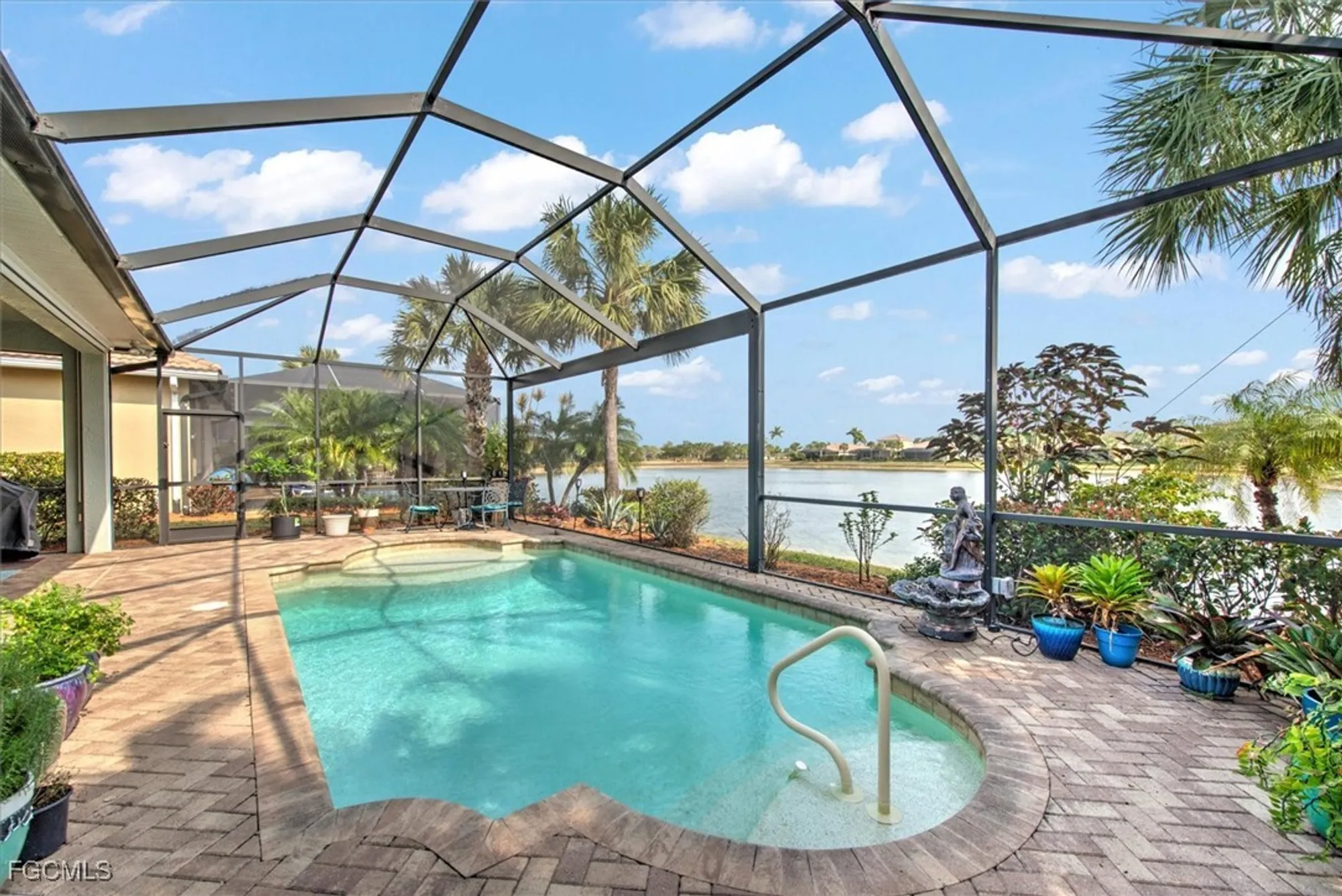 Property Slideshow image 11 of 32 | 11511 giulia dr, Fort Myers, FL, 33913