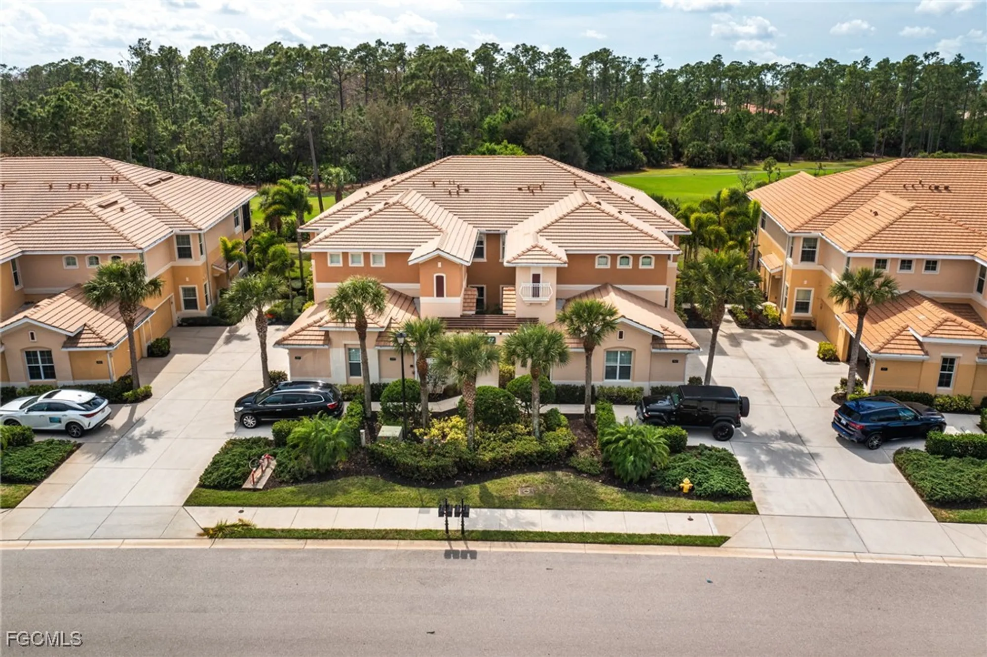 Property Slideshow image 38 of 50 | 10641 pelican preserve blvd apt 201, Fort Myers, FL, 33913