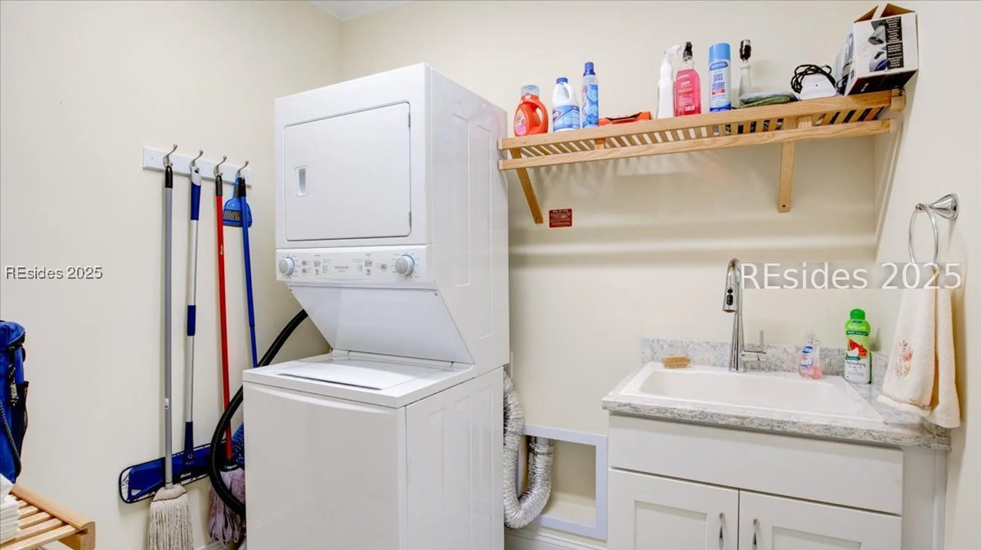 Property Slideshow image 11 of 93 | 673 tiki ter, Hardeeville, SC, 29927