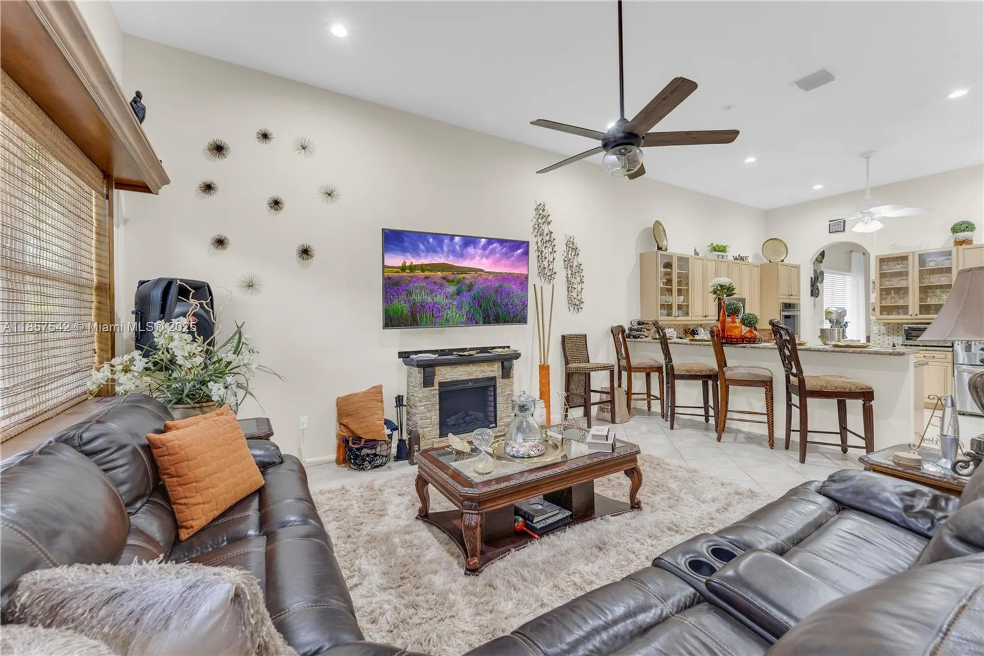 Property Slideshow image 18 of 34 | 7651 via grande, Boynton Beach, FL, 33437