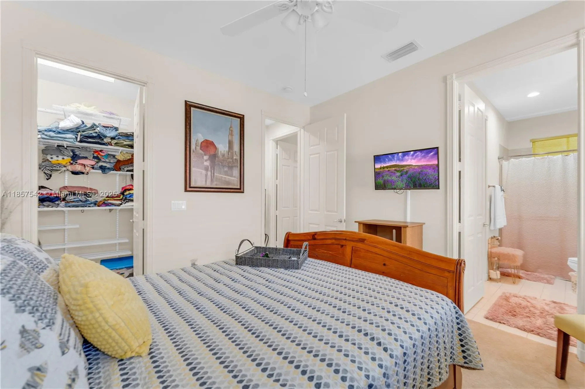 Property Slideshow image 11 of 34 | 7651 via grande, Boynton Beach, FL, 33437