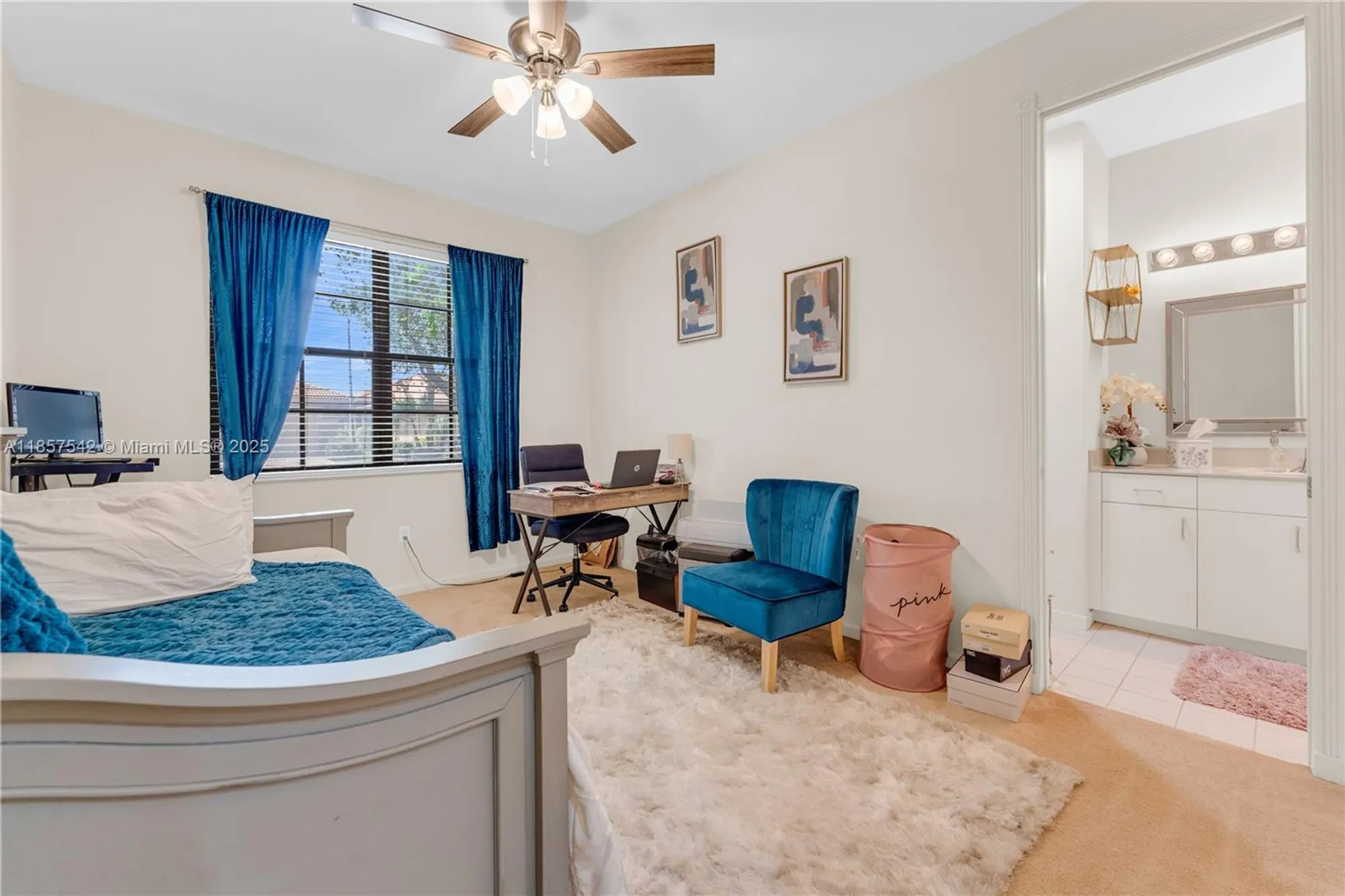 Property Slideshow image 13 of 34 | 7651 via grande, Boynton Beach, FL, 33437