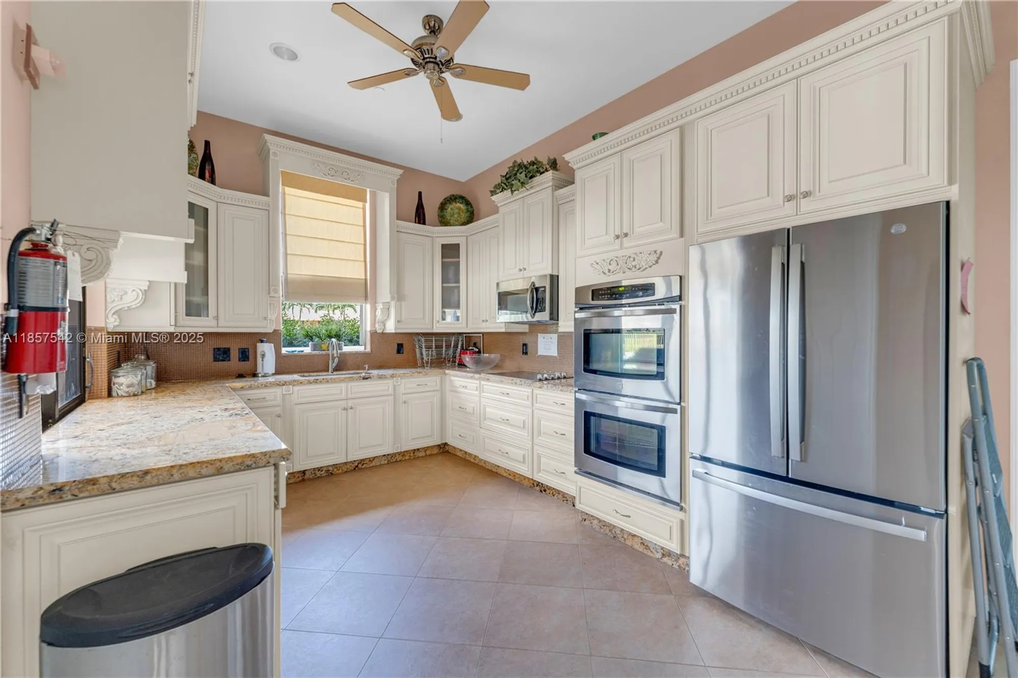 Property Slideshow image 29 of 34 | 7651 via grande, Boynton Beach, FL, 33437