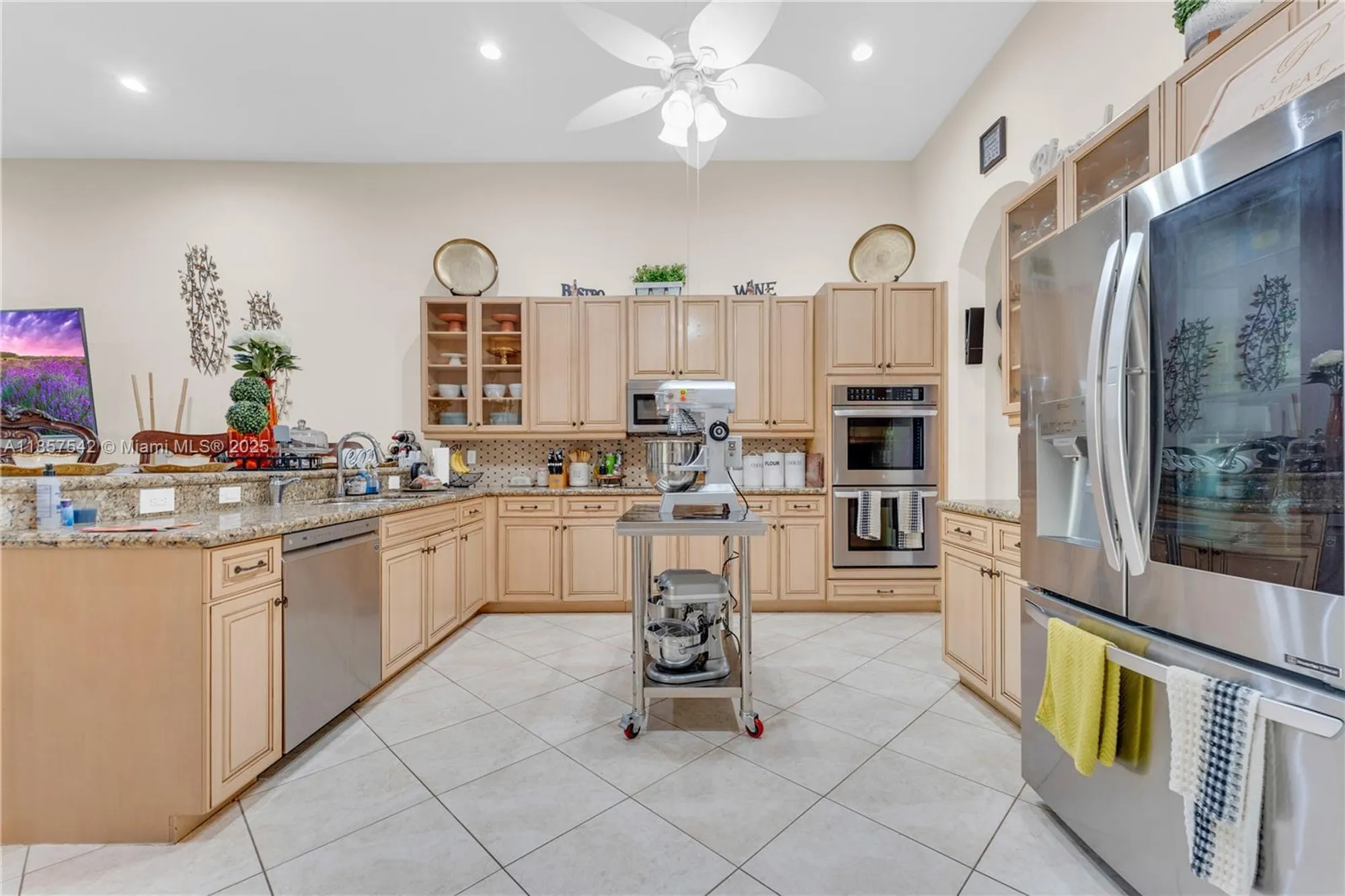 Property Slideshow image 3 of 34 | 7651 via grande, Boynton Beach, FL, 33437