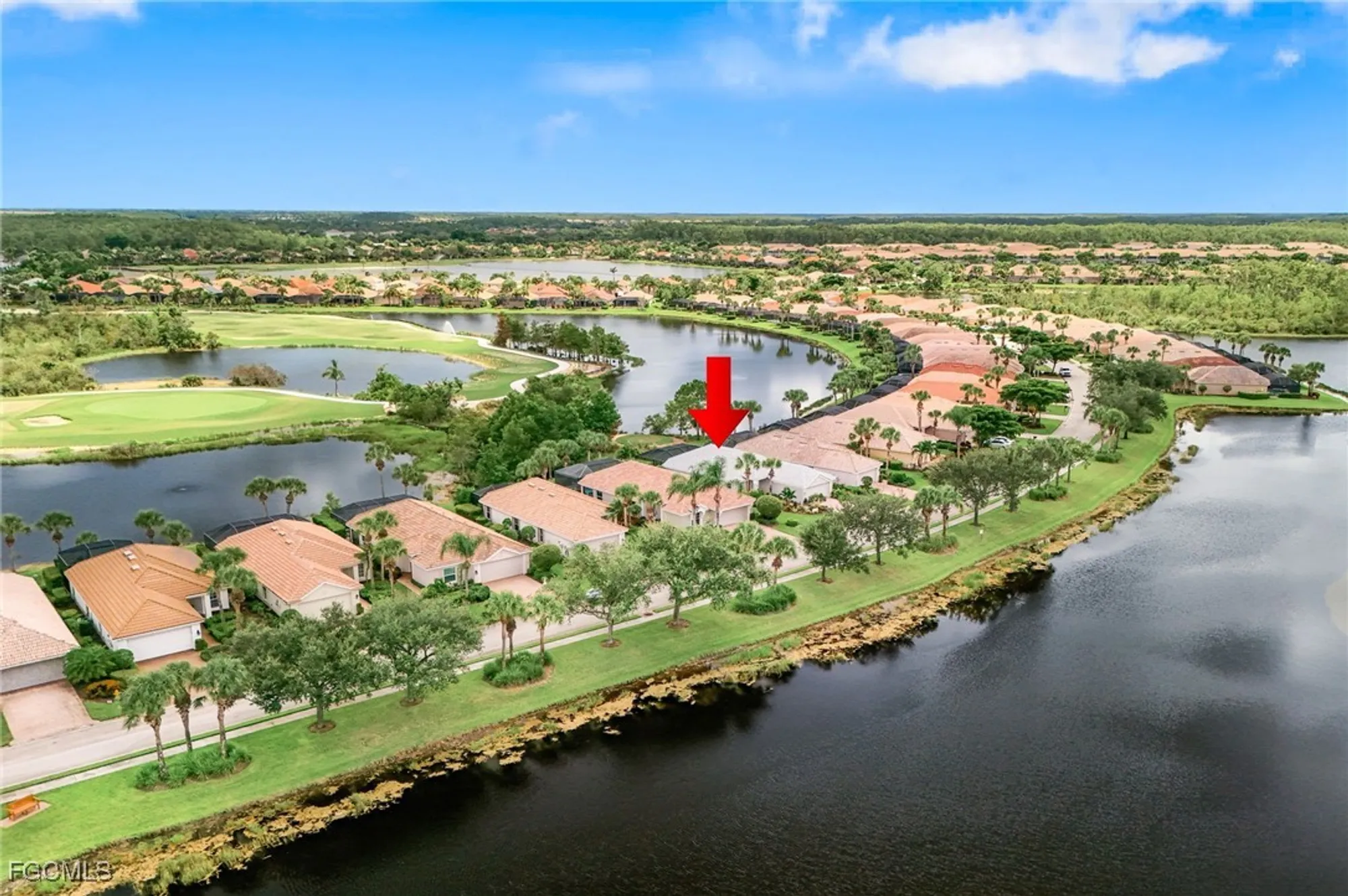 Property Slideshow image 3 of 34 | 10055 oakhurst way, Fort Myers, FL, 33913