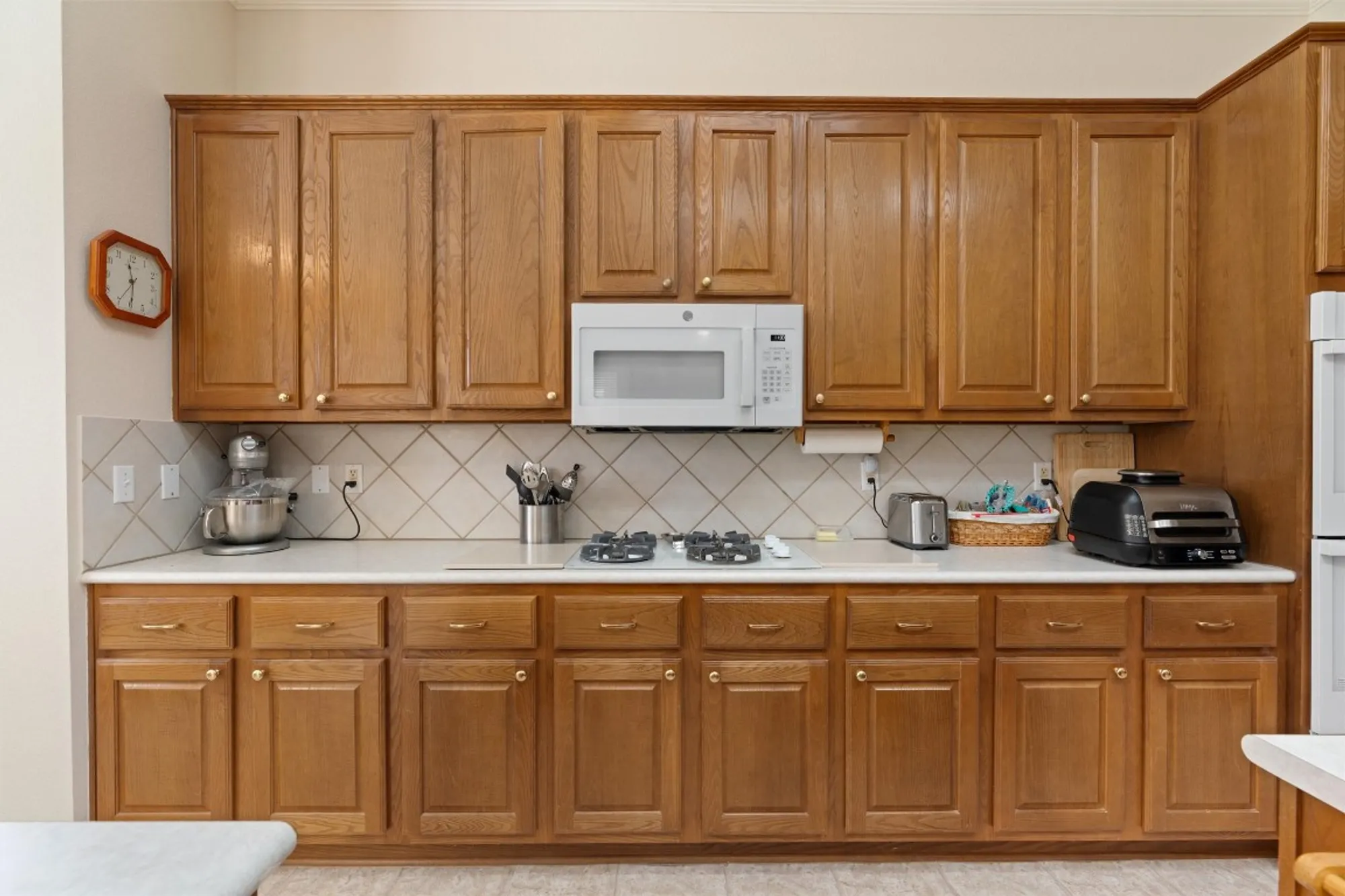 Property Slideshow image 14 of 39 | 296 trail of the flowers, Georgetown, TX, 78633