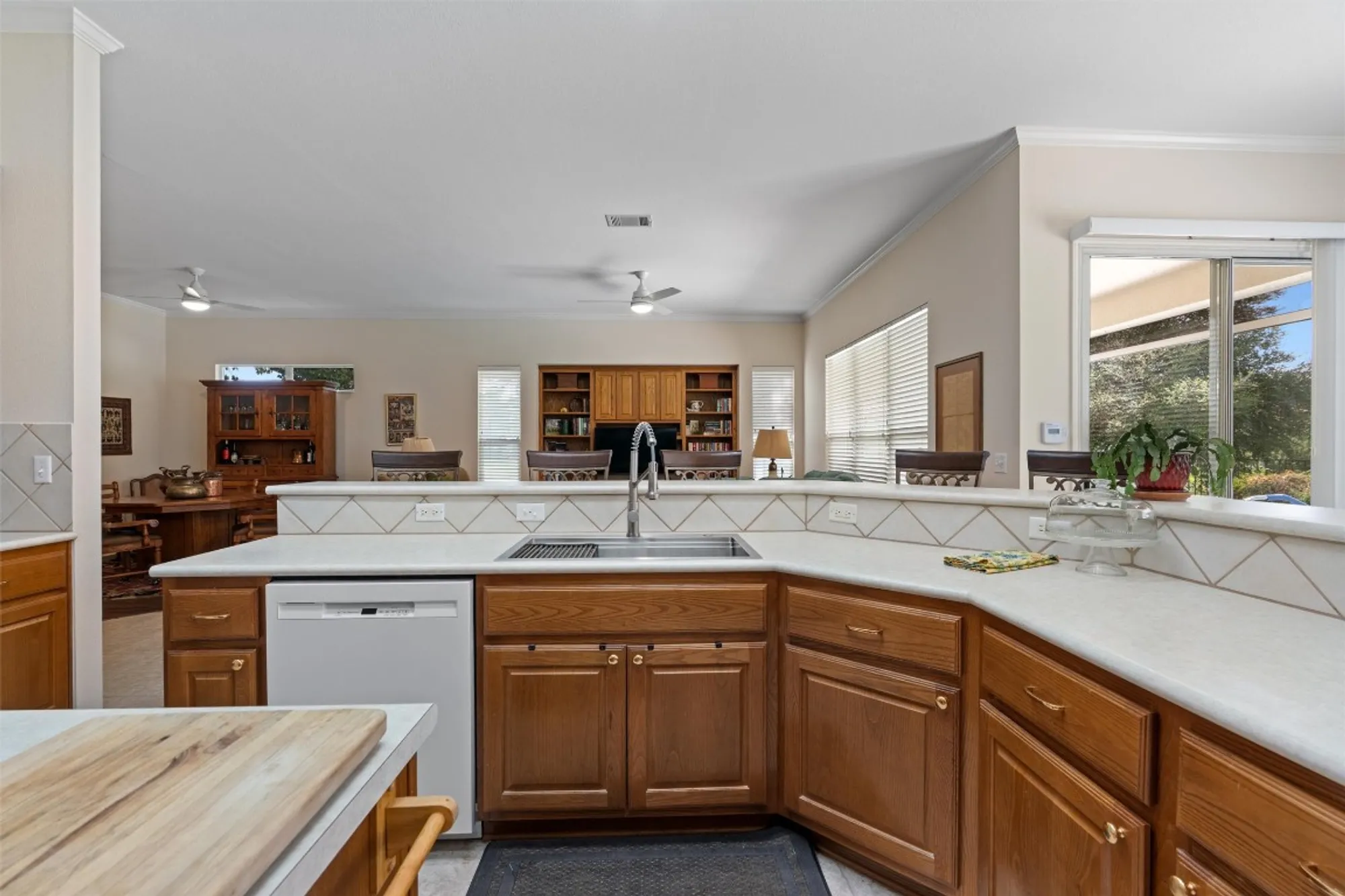 Property Slideshow image 16 of 39 | 296 trail of the flowers, Georgetown, TX, 78633