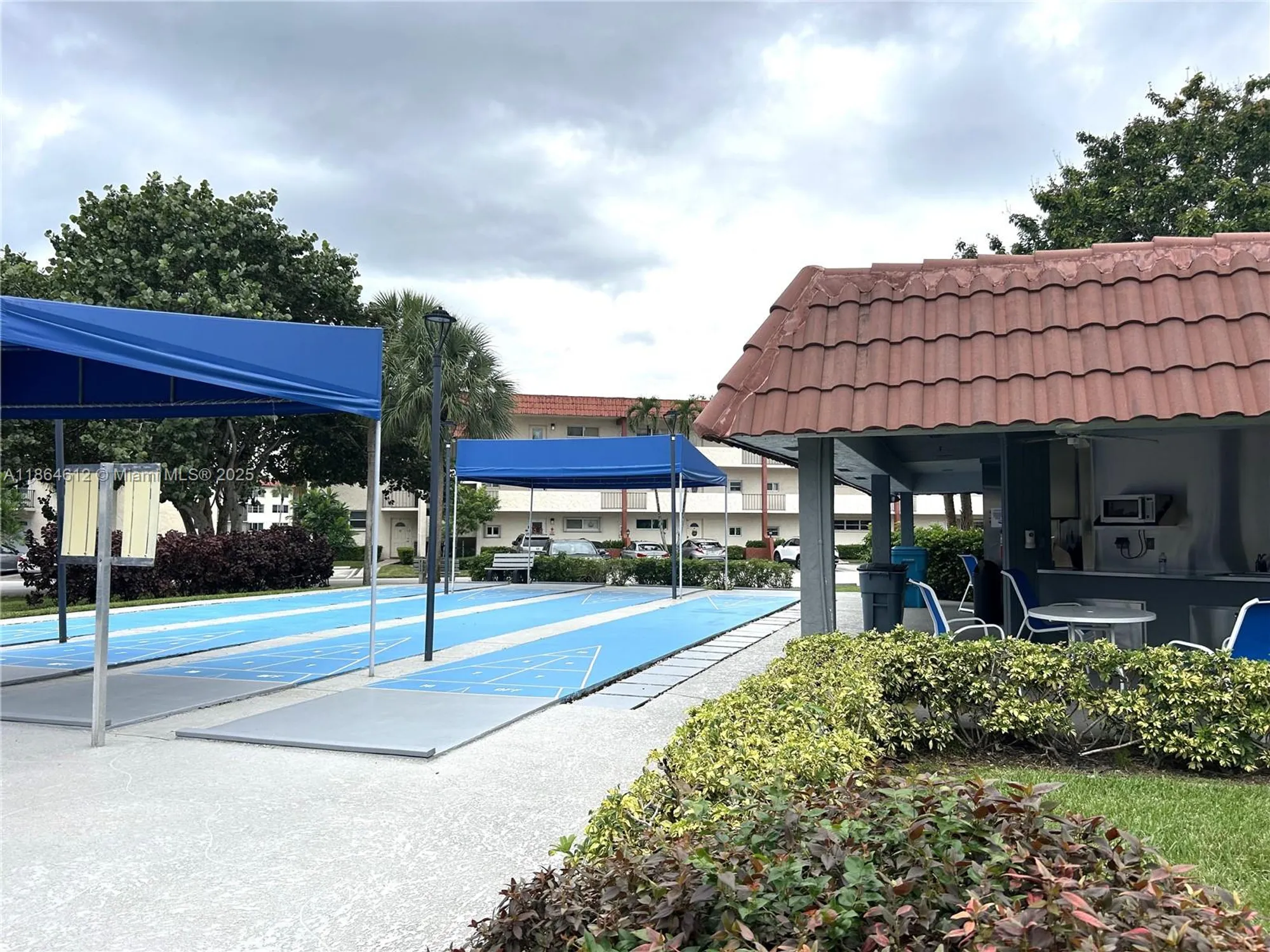 Property Slideshow image 16 of 18 | 111 s hollybrook dr apt 107, Pembroke Pines, FL, 33025