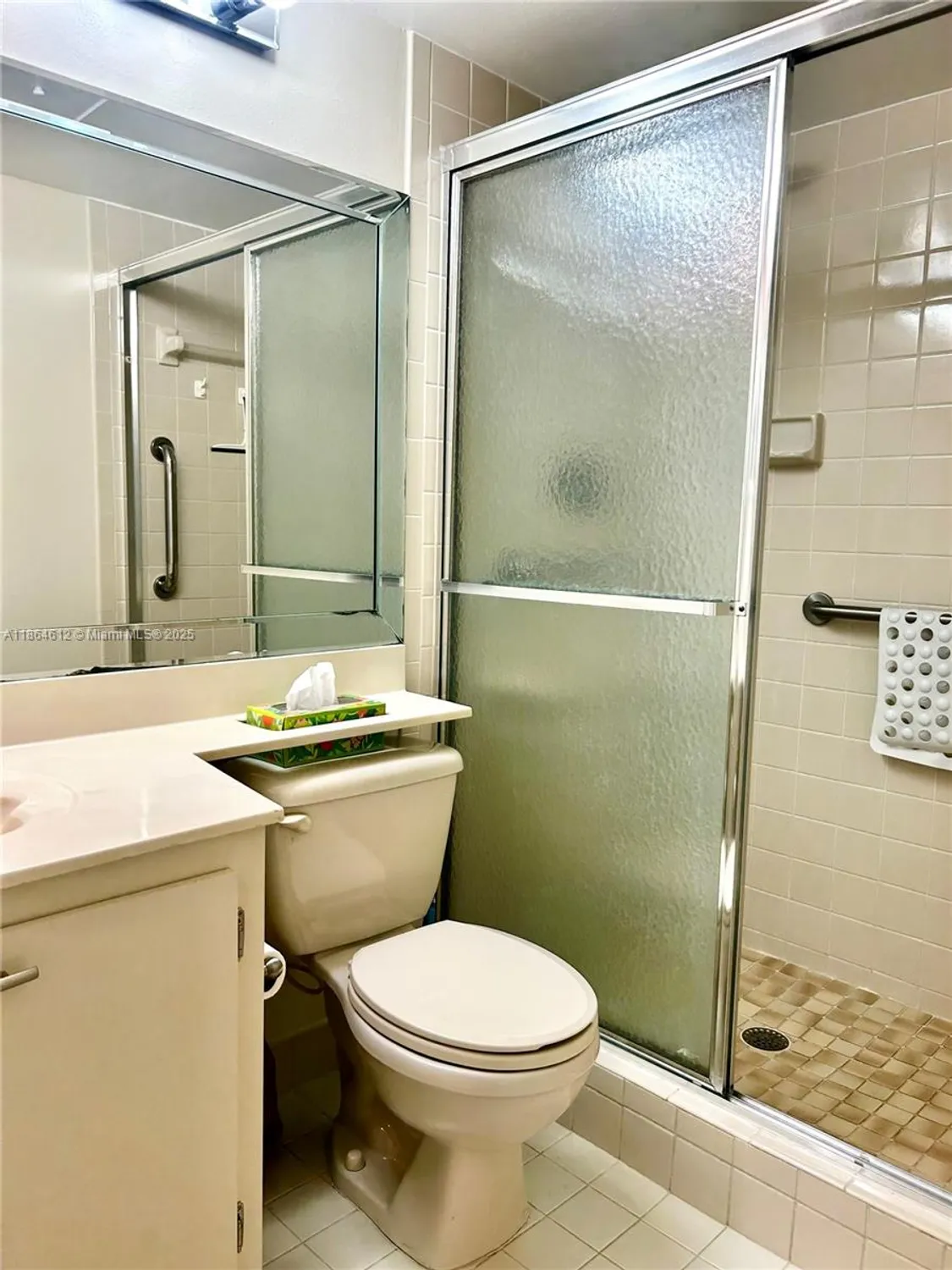 Property Slideshow image 11 of 18 | 111 s hollybrook dr apt 107, Pembroke Pines, FL, 33025