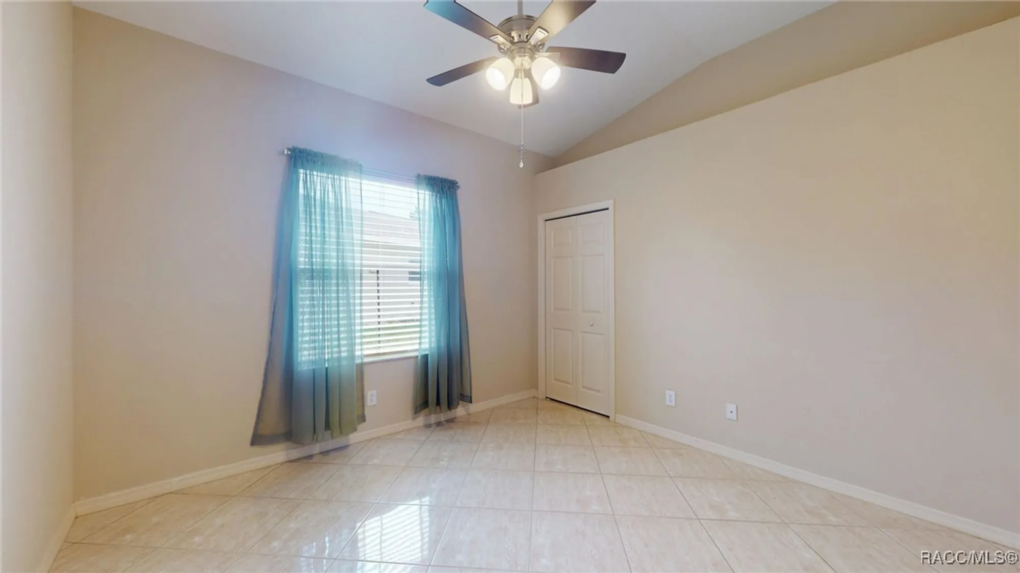 Property Slideshow image 19 of 80 | 1876 w caroline path, Lecanto, FL, 34461