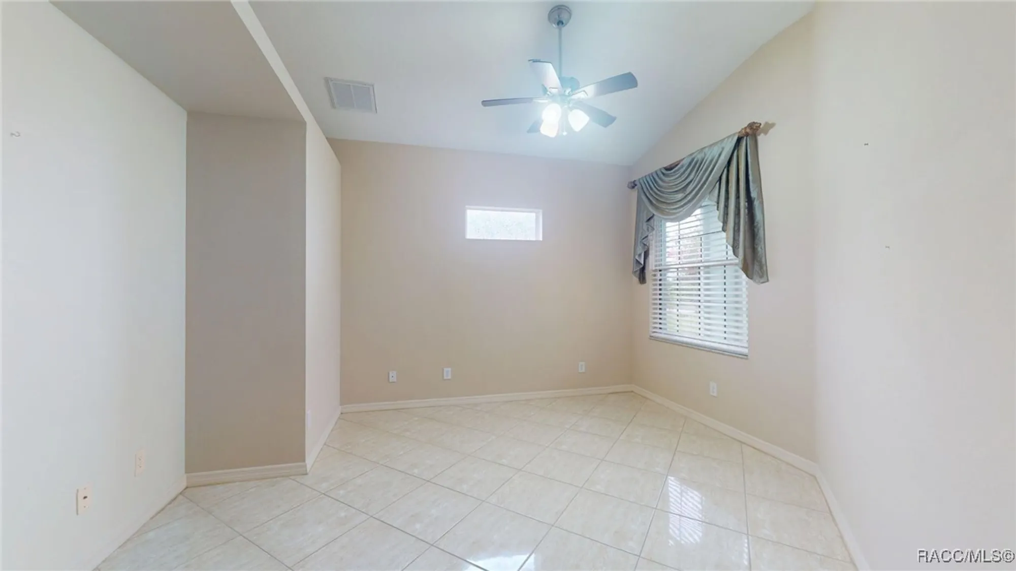 Property Slideshow image 28 of 80 | 1876 w caroline path, Lecanto, FL, 34461
