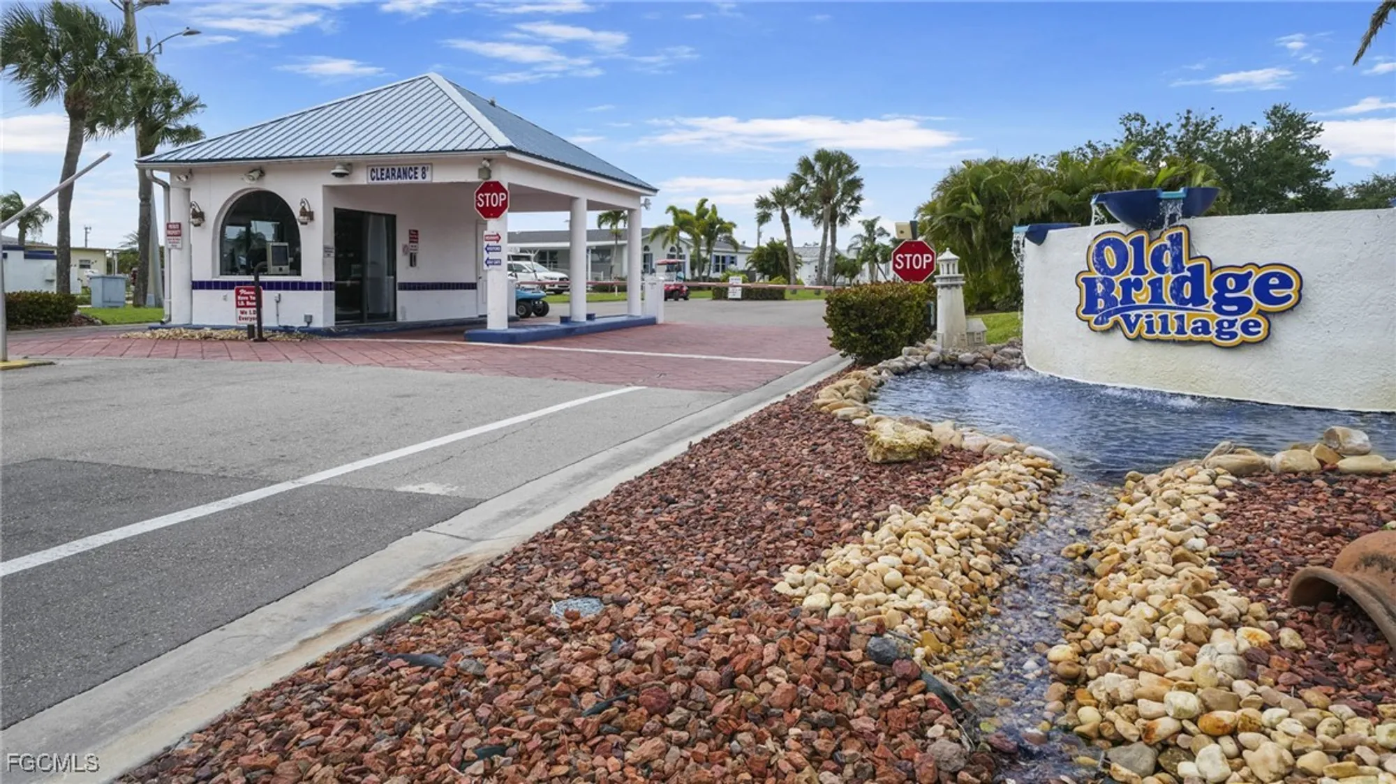 Property Slideshow image 19 of 21 | 5518 back bay bnd, North Fort Myers, FL, 33917