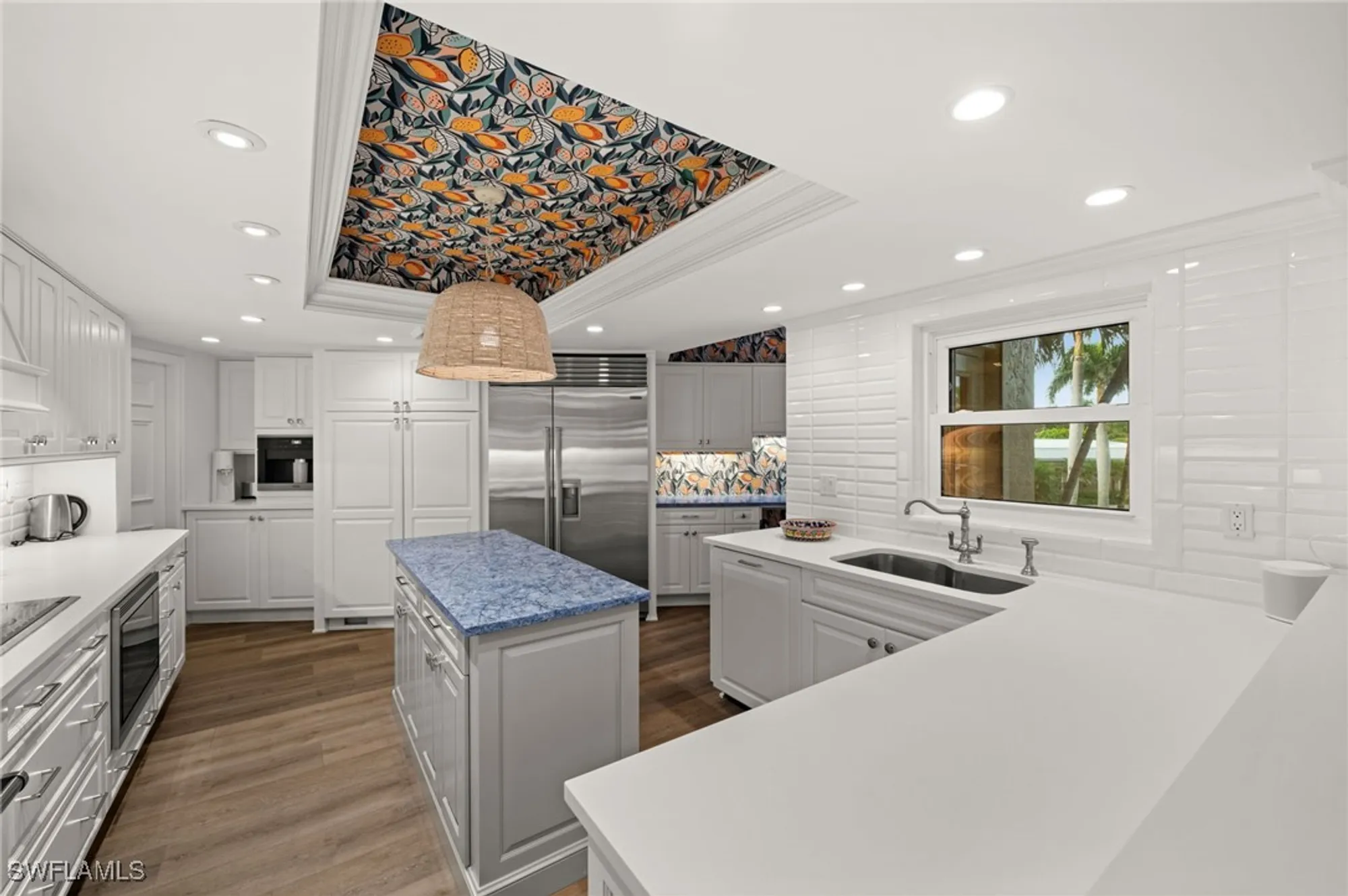 Property Slideshow image 32 of 45 | 2901 gulf shore blvd n apt 101s, Naples, FL, 34103