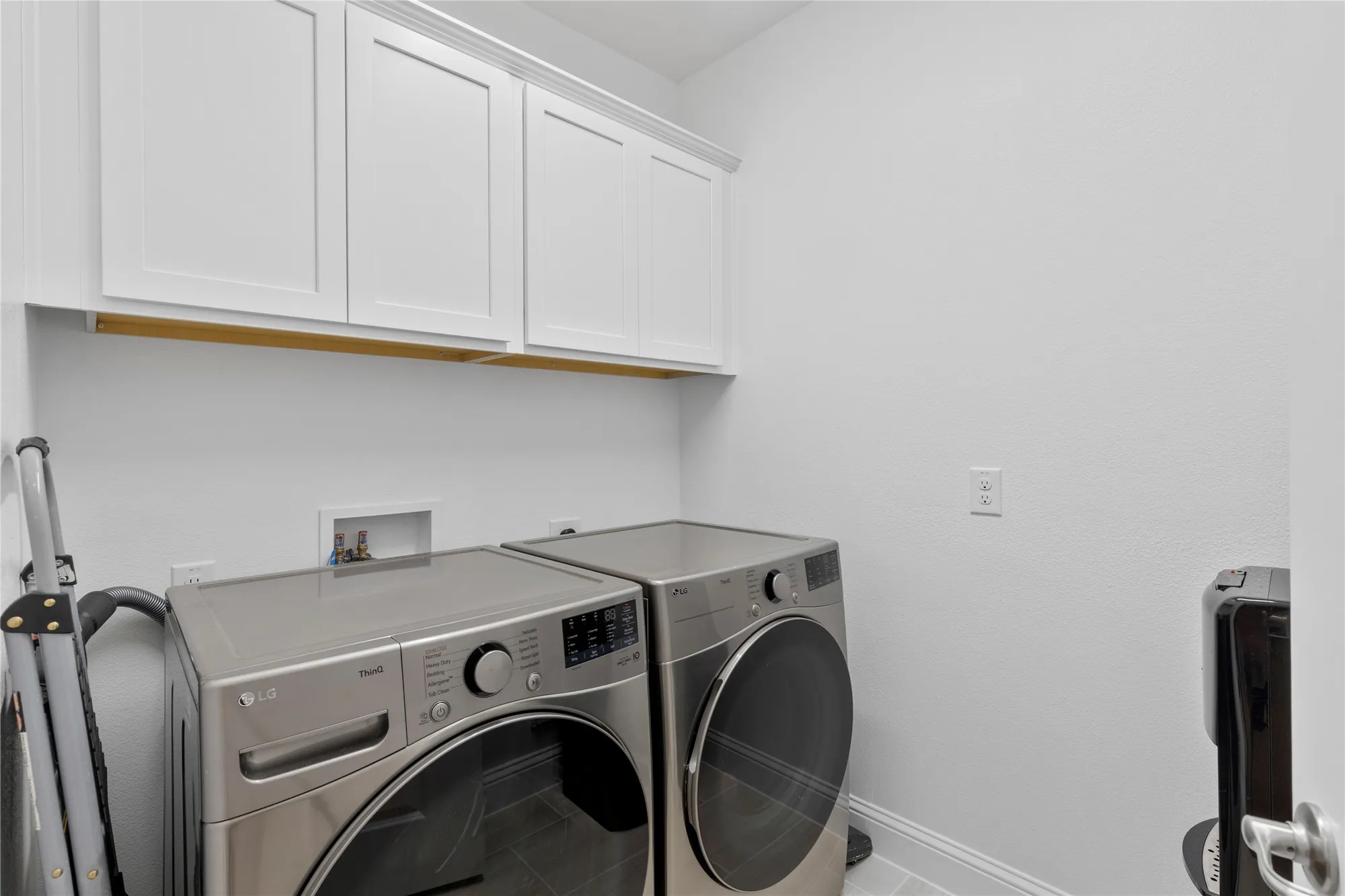 Property Slideshow image 10 of 19 | 651 n watters rd apt 4403, Allen, TX, 75013
