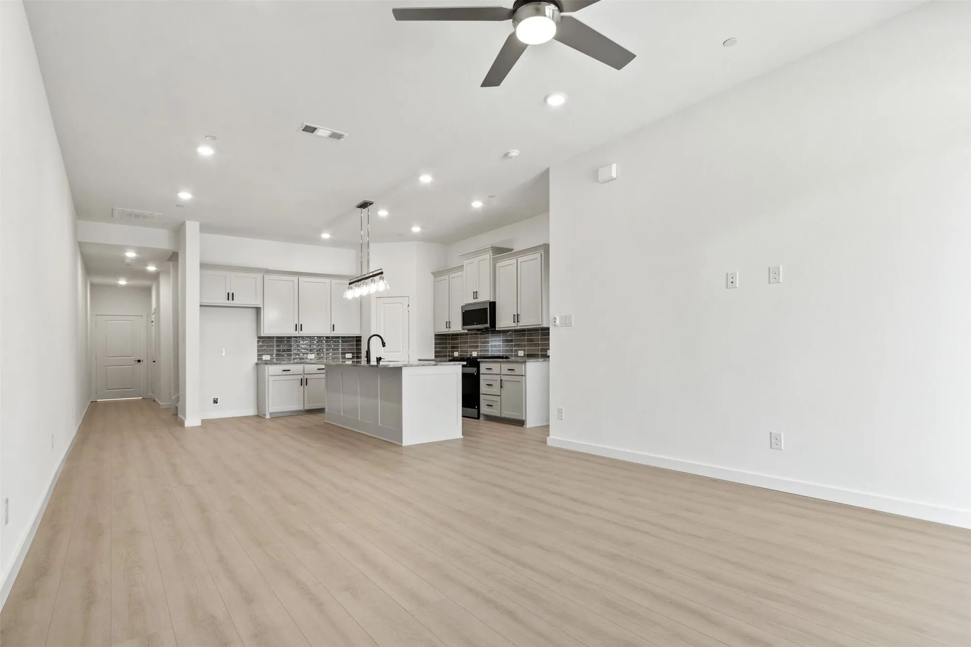 Property Slideshow image 8 of 32 | 2833 concord dr, Wylie, TX, 75098