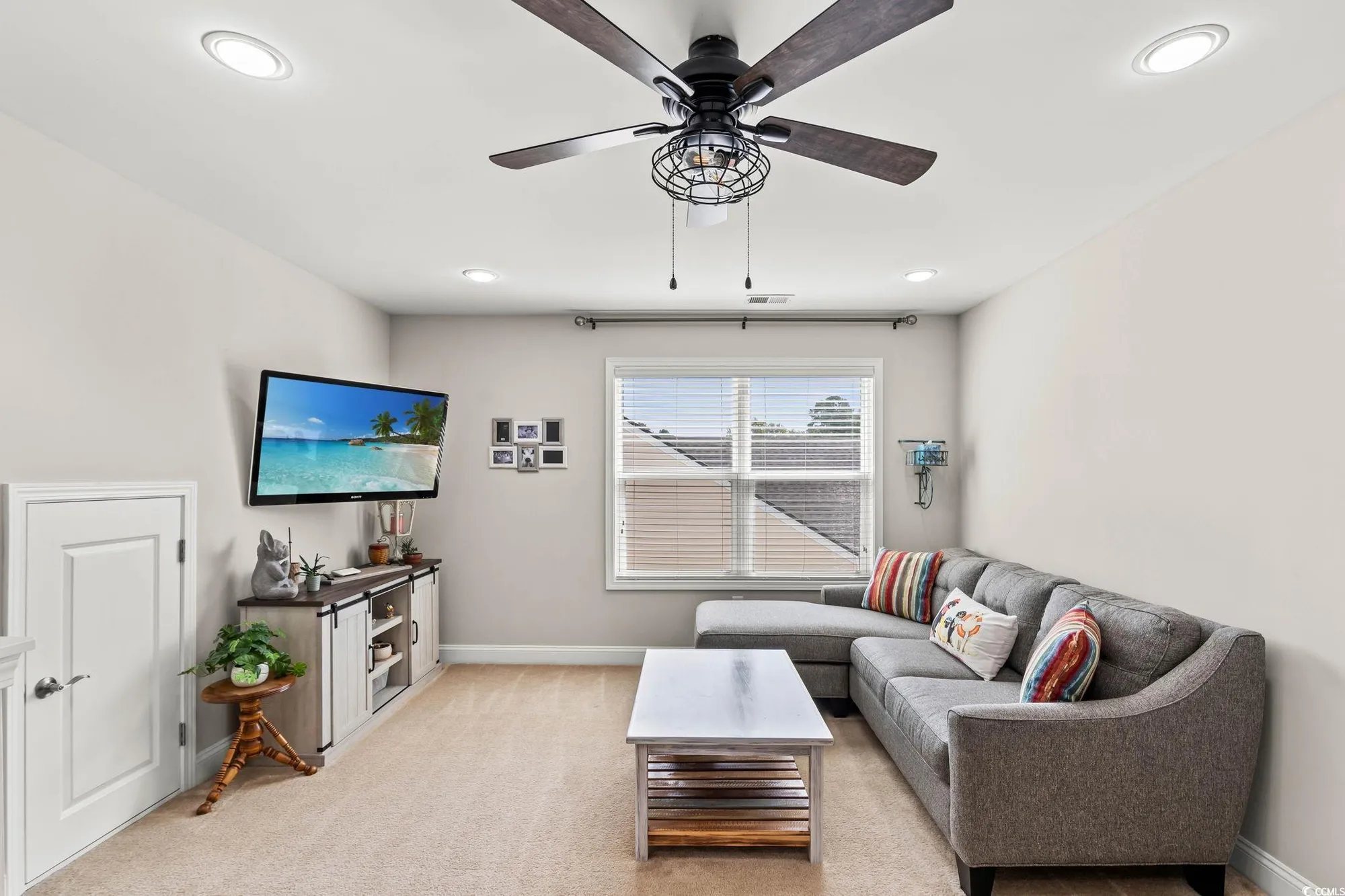 Property Slideshow image 25 of 32 | 2450 craven dr, Myrtle Beach, SC, 29579