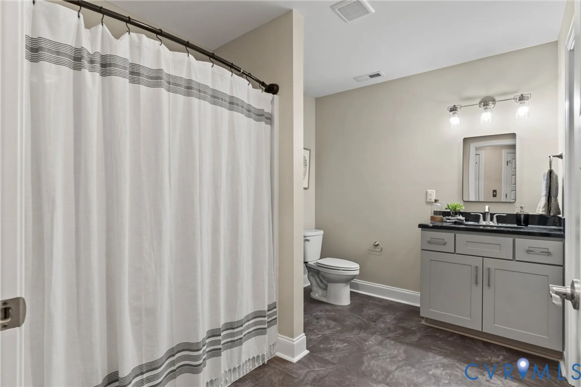 Property Slideshow image 7 of 38 | 6416 sanford springs cv, Midlothian, VA, 23112