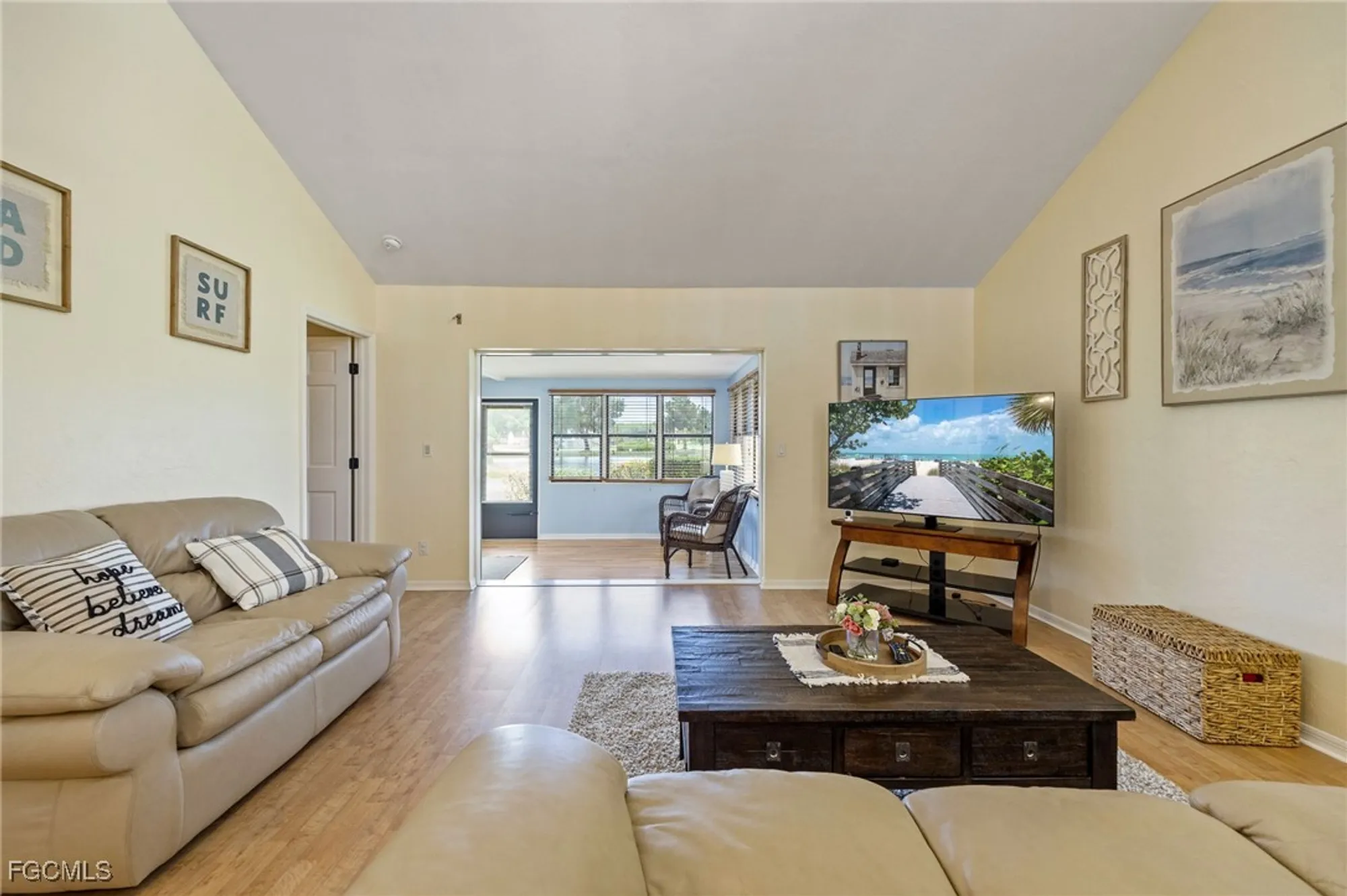 Property Slideshow image 17 of 50 | 13322 oak hill loop, Fort Myers, FL, 33912