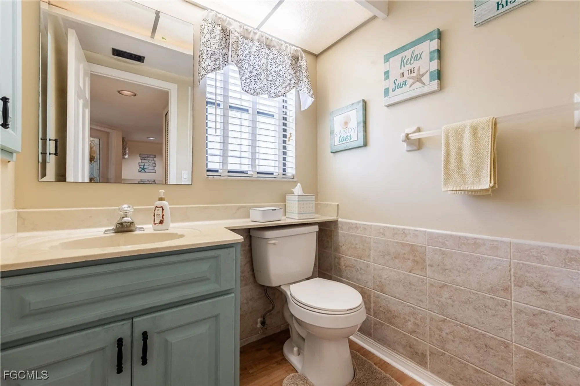 Property Slideshow image 27 of 50 | 13322 oak hill loop, Fort Myers, FL, 33912