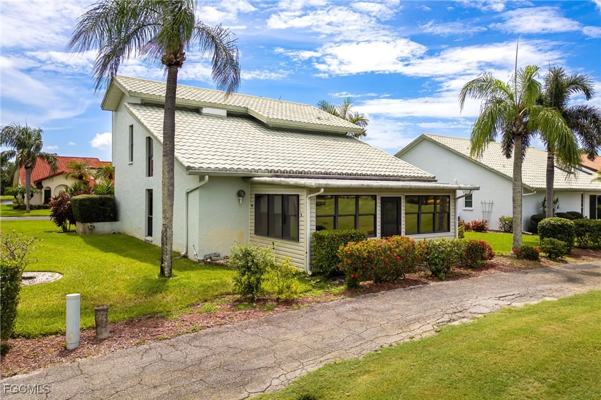 Property Slideshow image 31 of 50 | 13322 oak hill loop, Fort Myers, FL, 33912